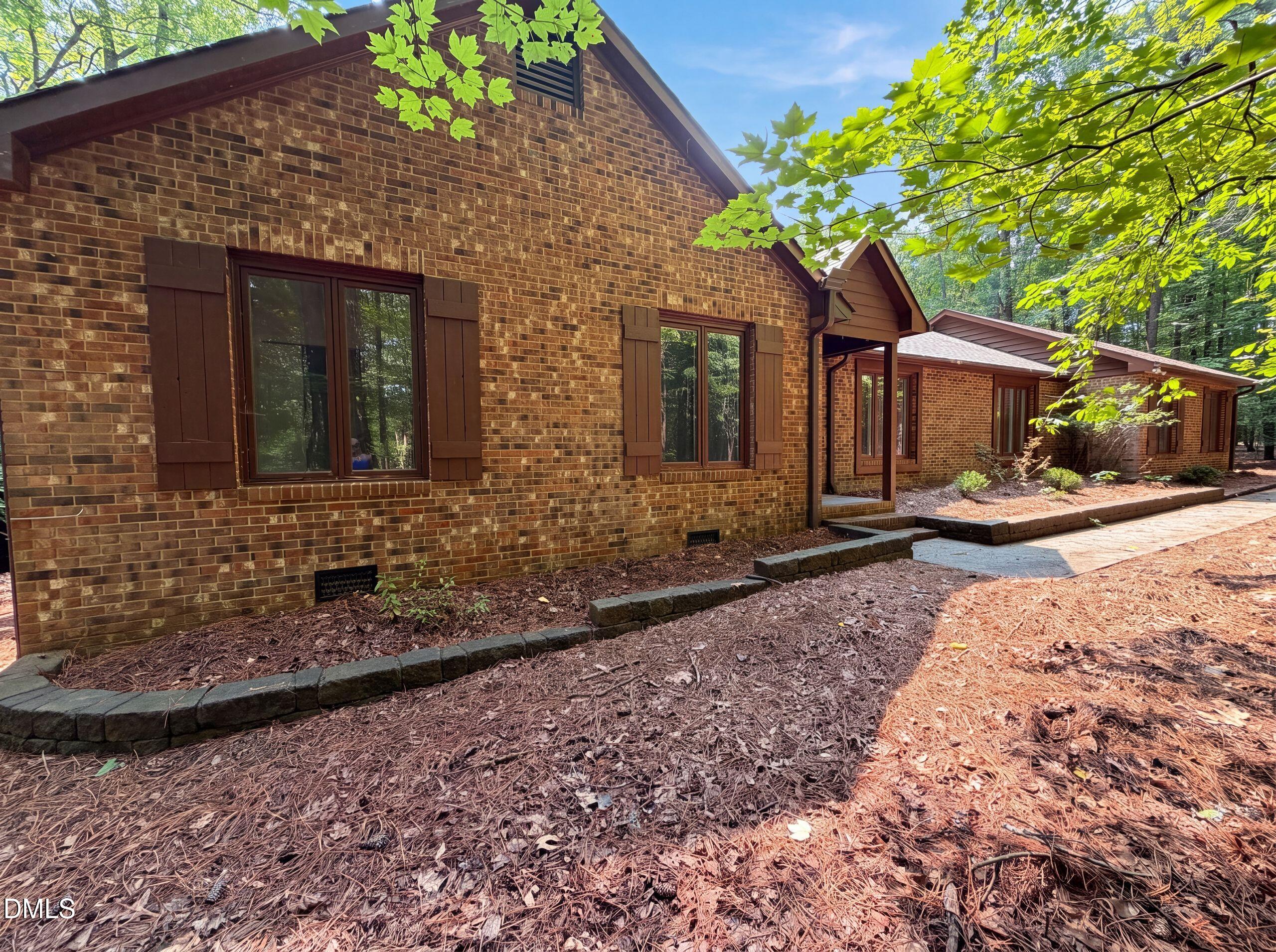 204 Boulder Bluff Trail