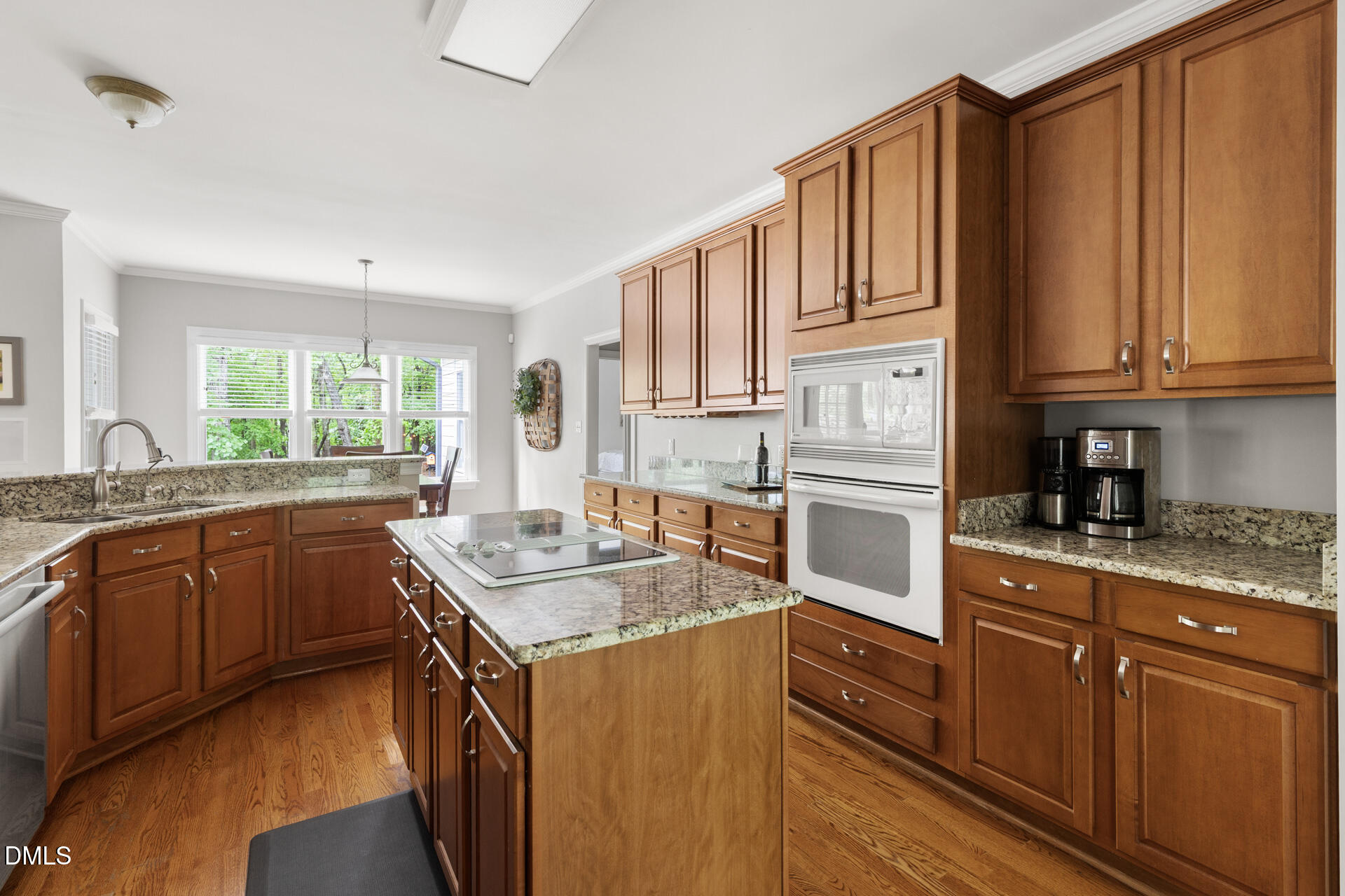 2901 Sunnystone Way Property Photo 16