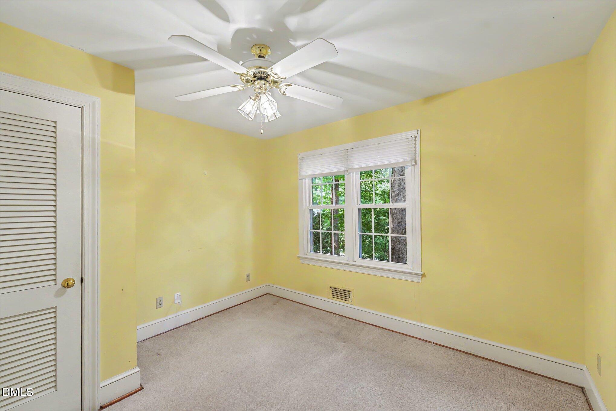 5405 Parkwood Drive Property Photo 18