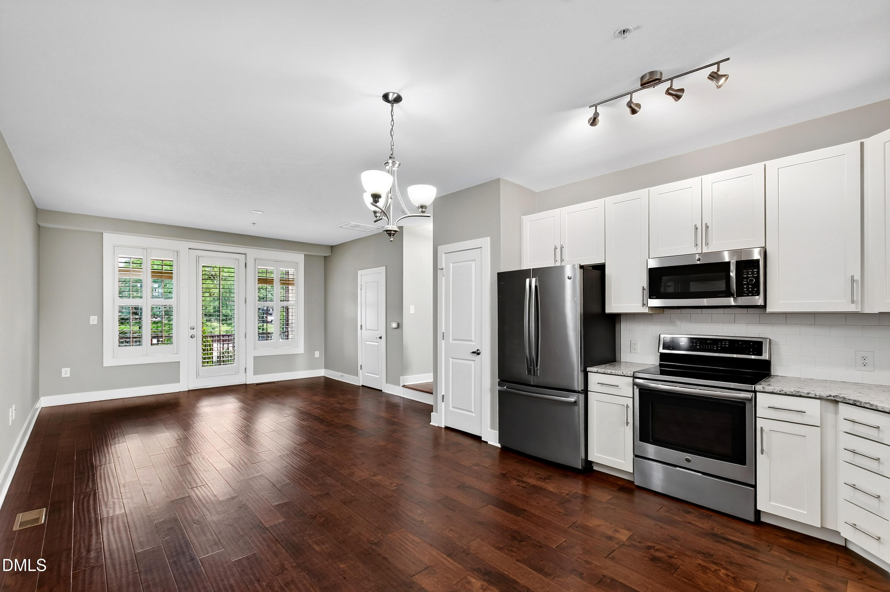 1201 Twin Branches Way 101 Property Photo 3