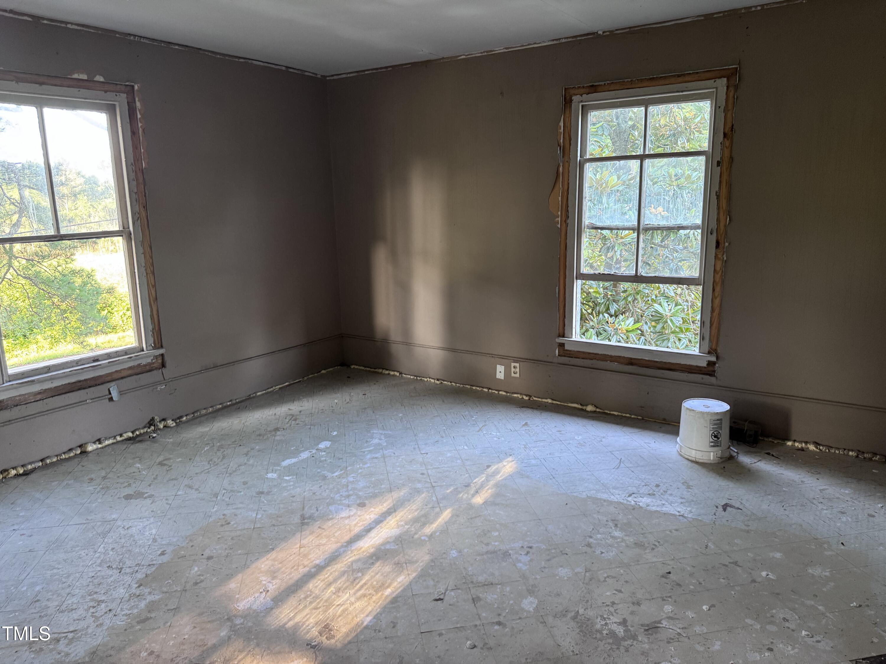12670 School House Road Property Photo 8