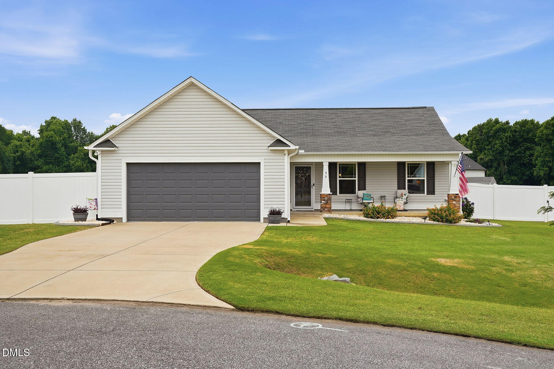 55 Fall Bridge Circle Property Photo 1