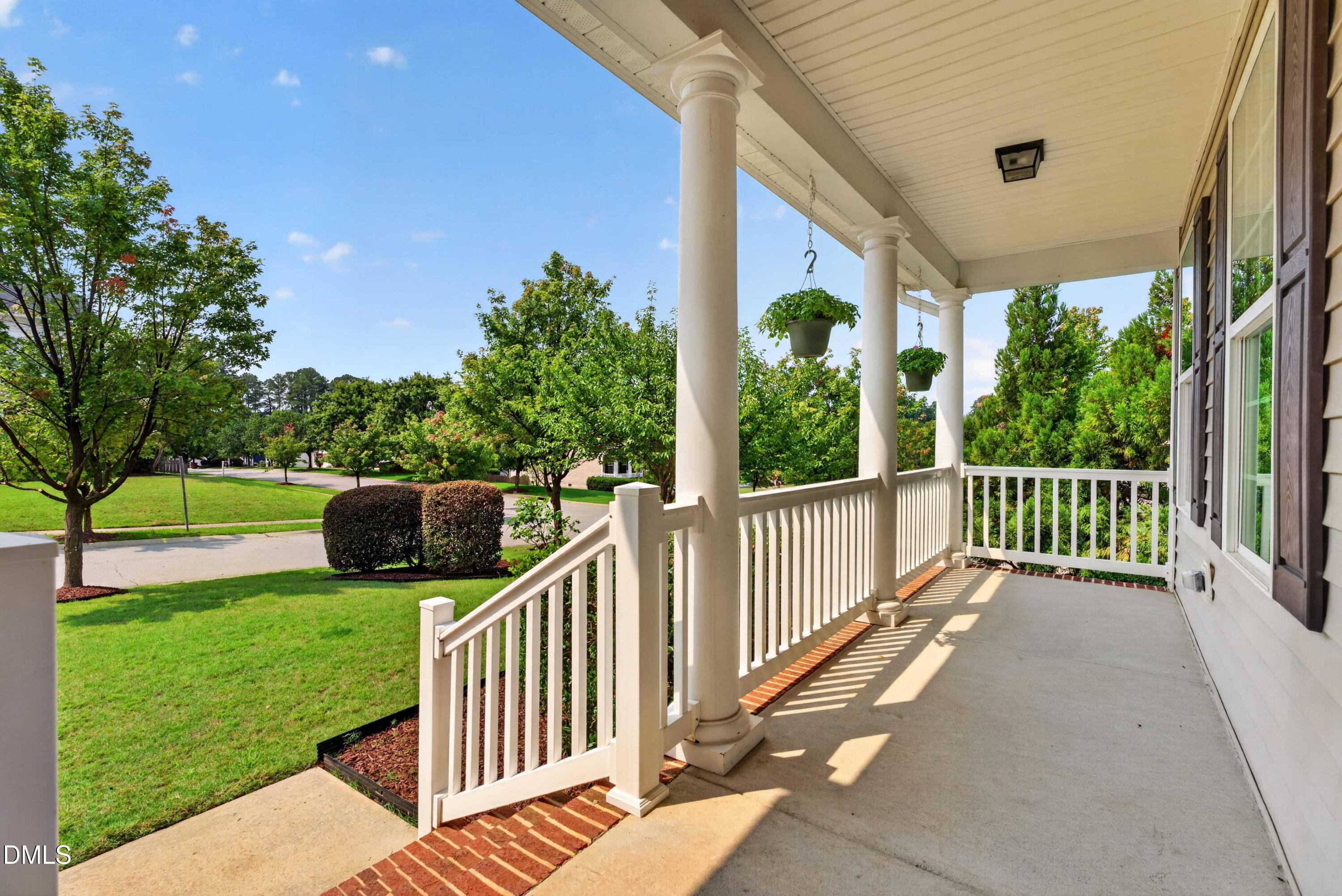 216 Magnolia Meadow Way Property Photo 4