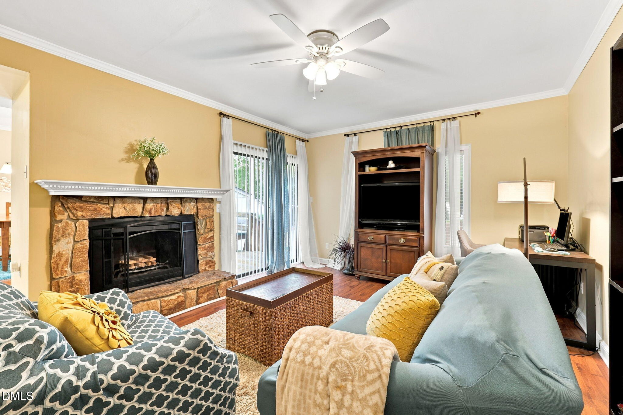 7413 Leesville Road Property Photo 2