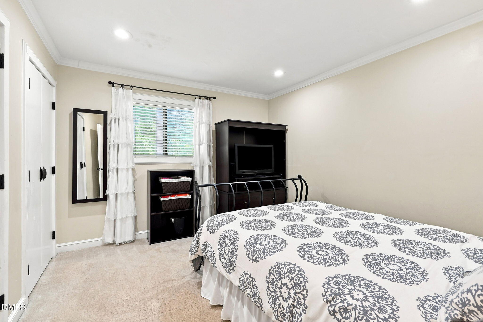 7413 Leesville Road Property Photo 8