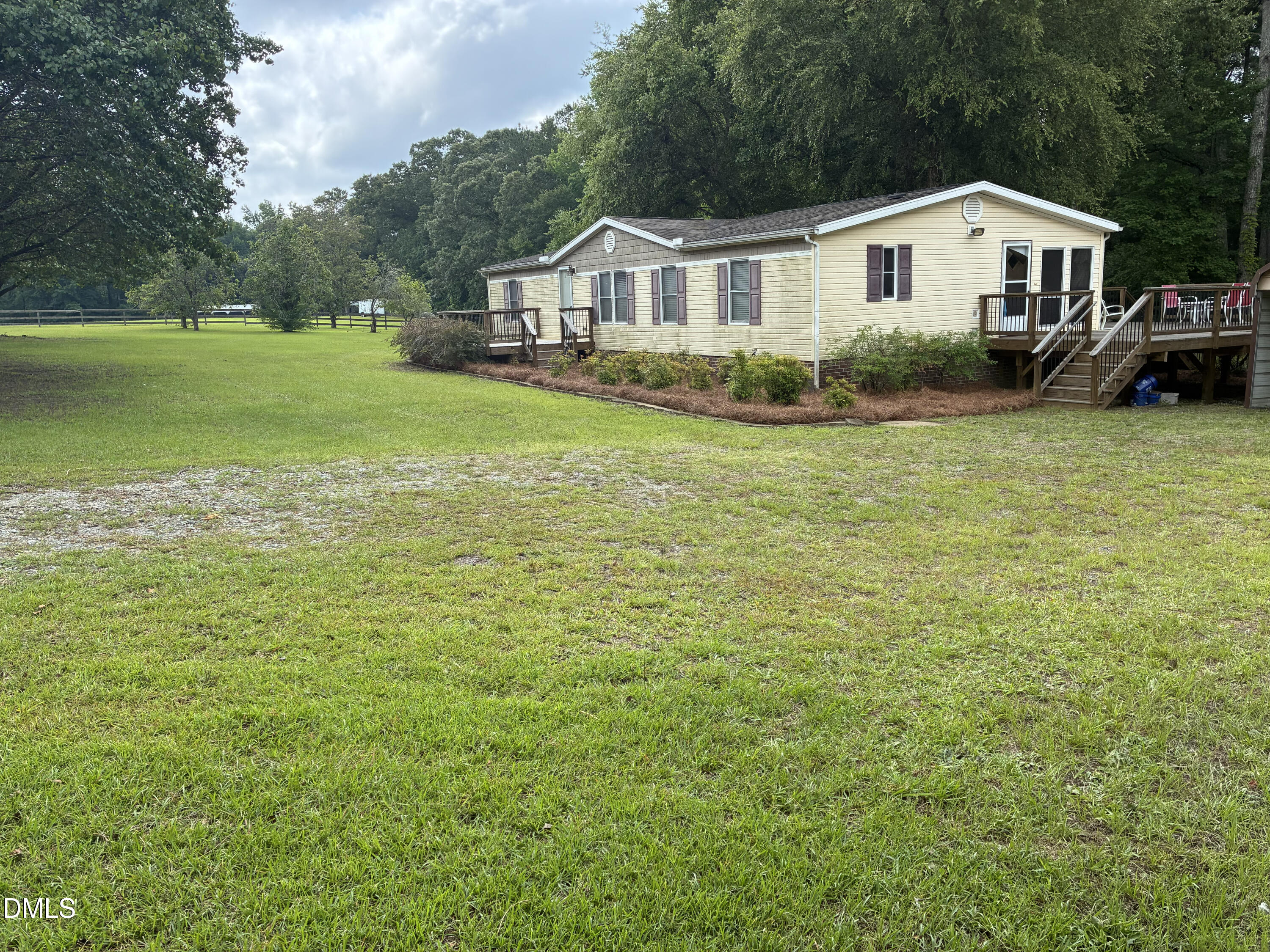 150 Happy Trails Drive Property Photo 12