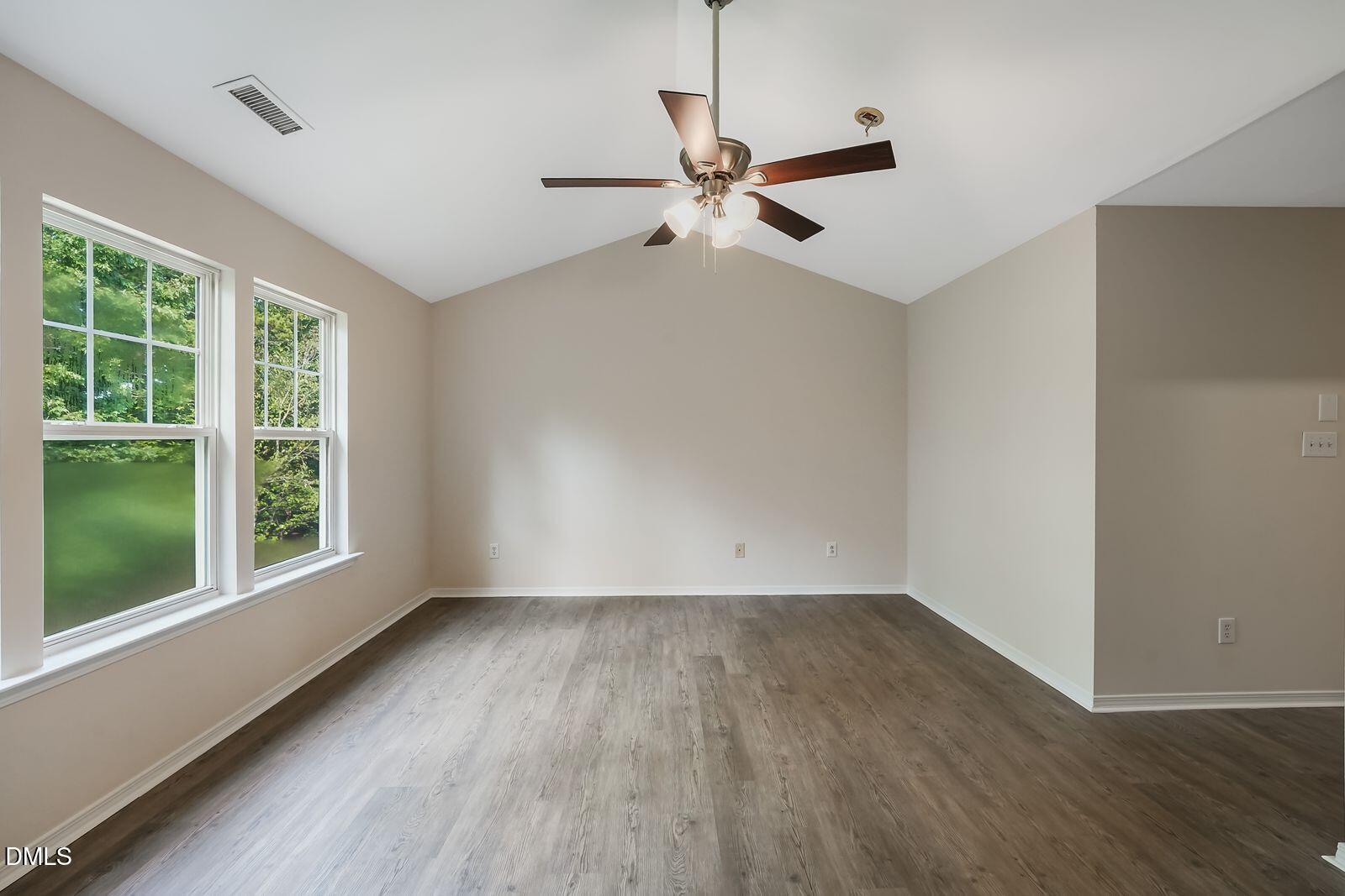 206 Bell Tower Way Property Photo 13