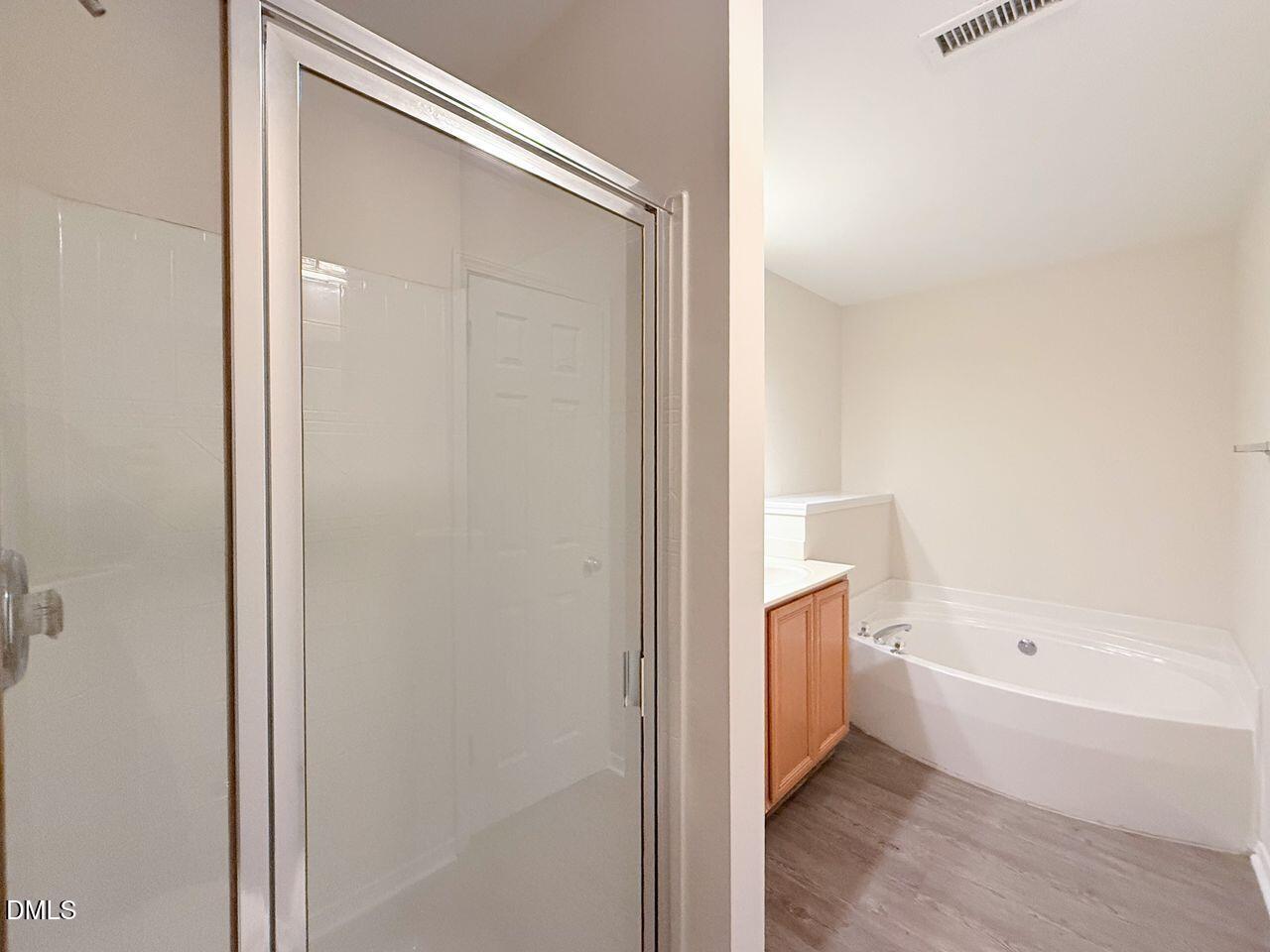 206 Bell Tower Way Property Photo 21