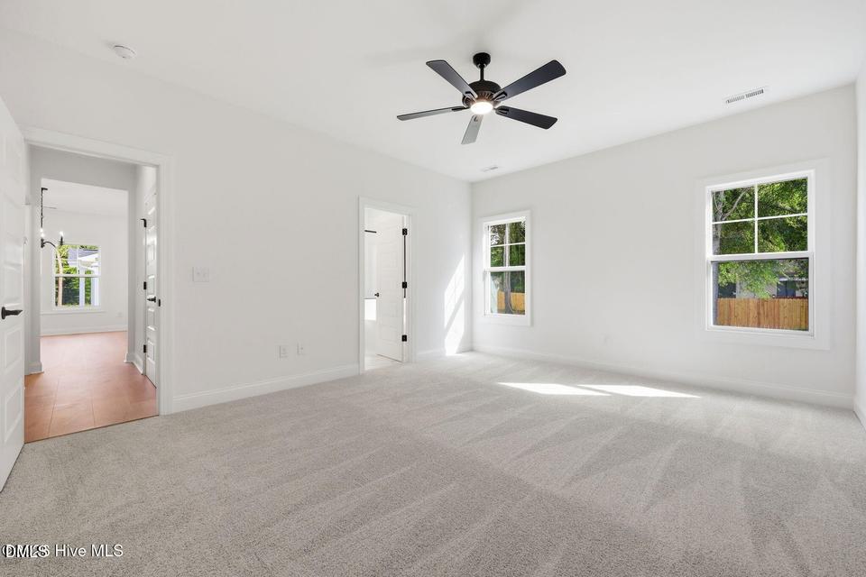224 Telluride Court Property Photo 7
