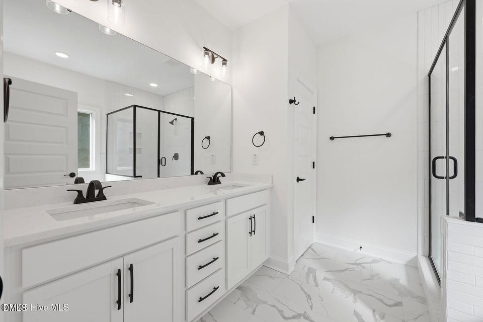 224 Telluride Court Property Photo 8