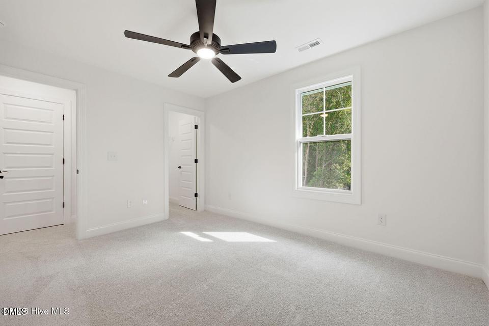 224 Telluride Court Property Photo 12
