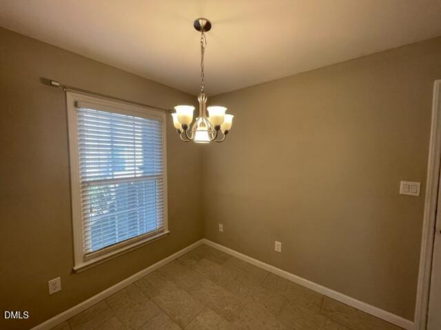 2508 Deanwood Drive Property Photo 10