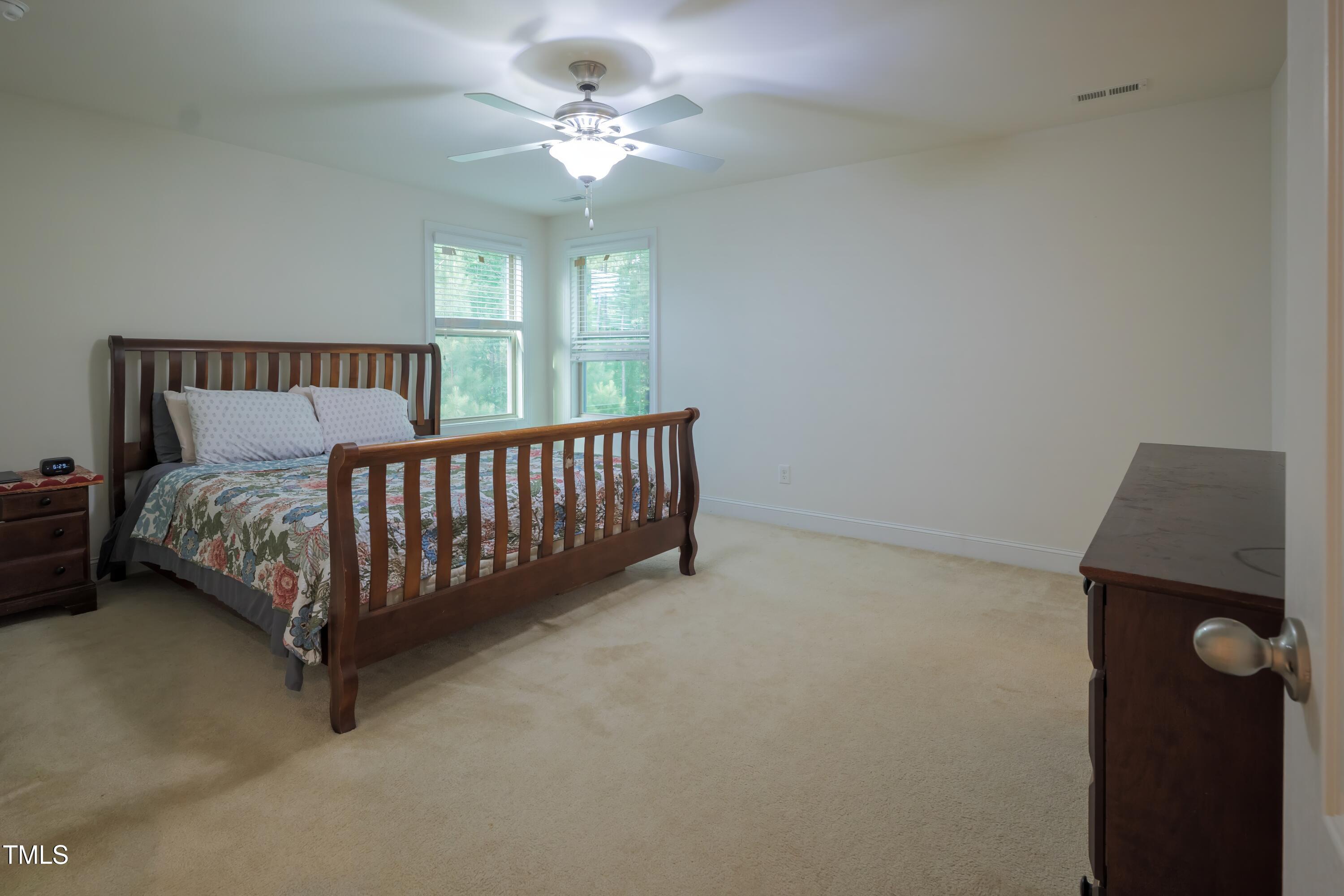 411 Alamosa Place Property Photo 54