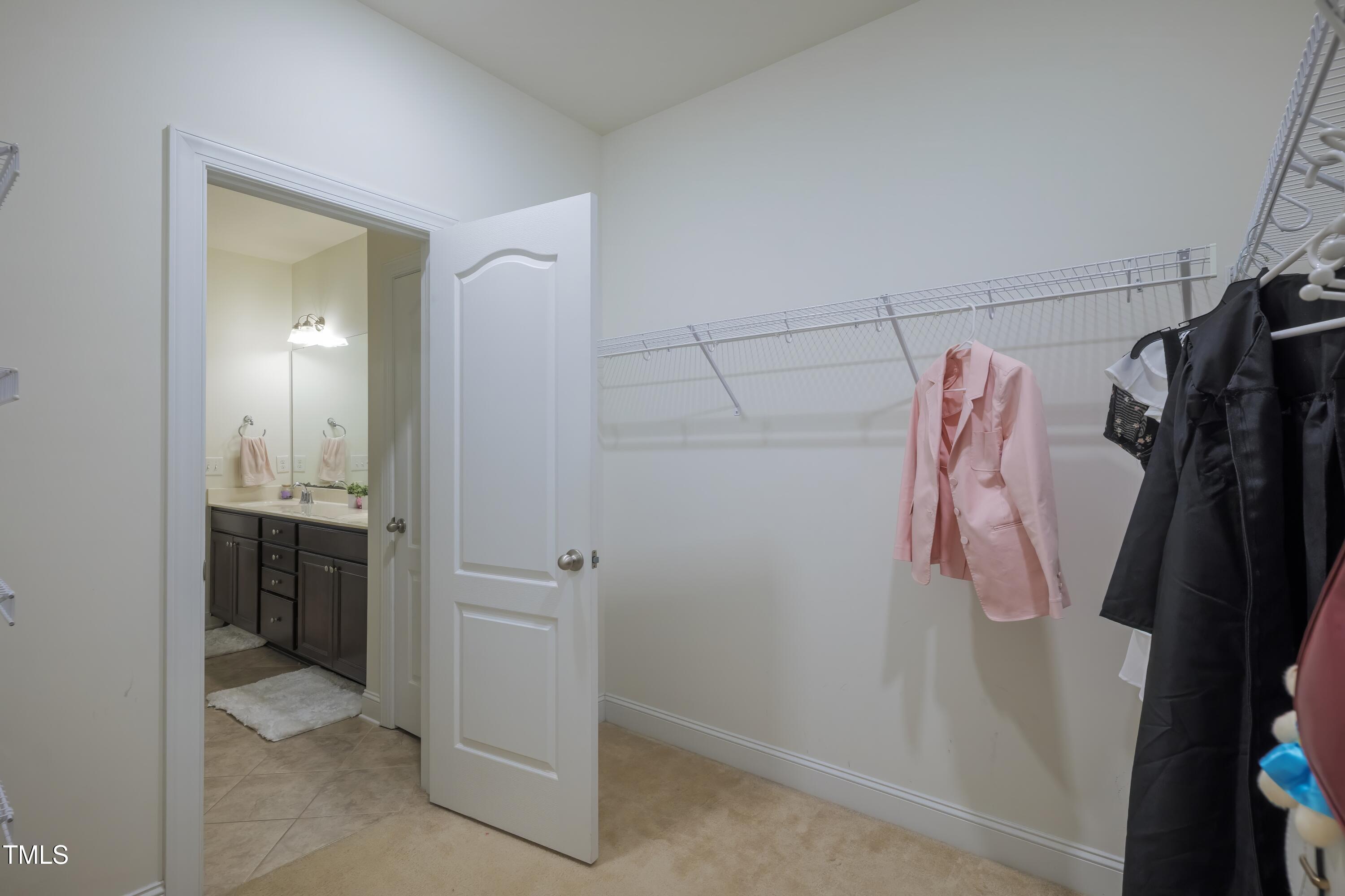 411 Alamosa Place Property Photo 66