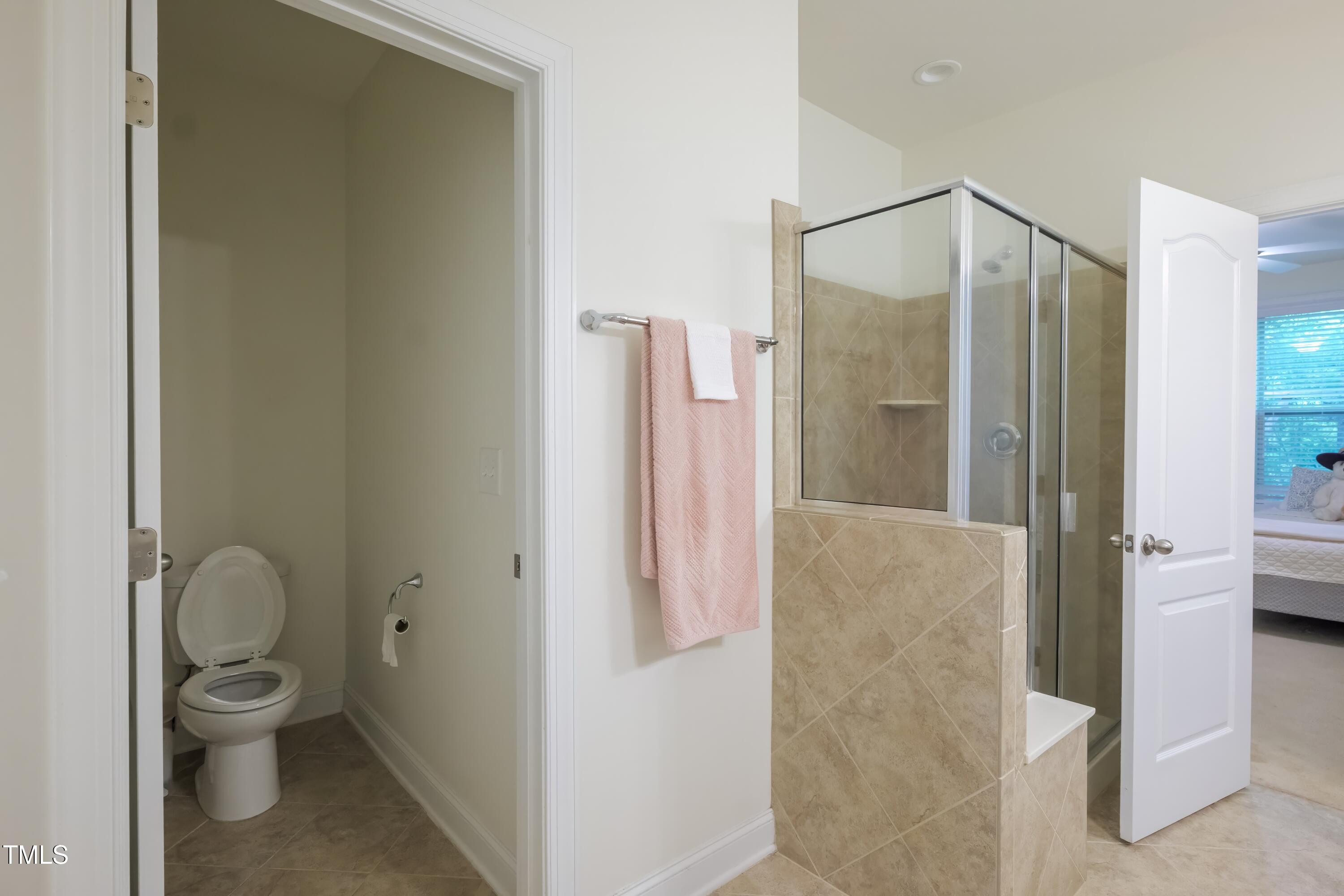 411 Alamosa Place Property Photo 67