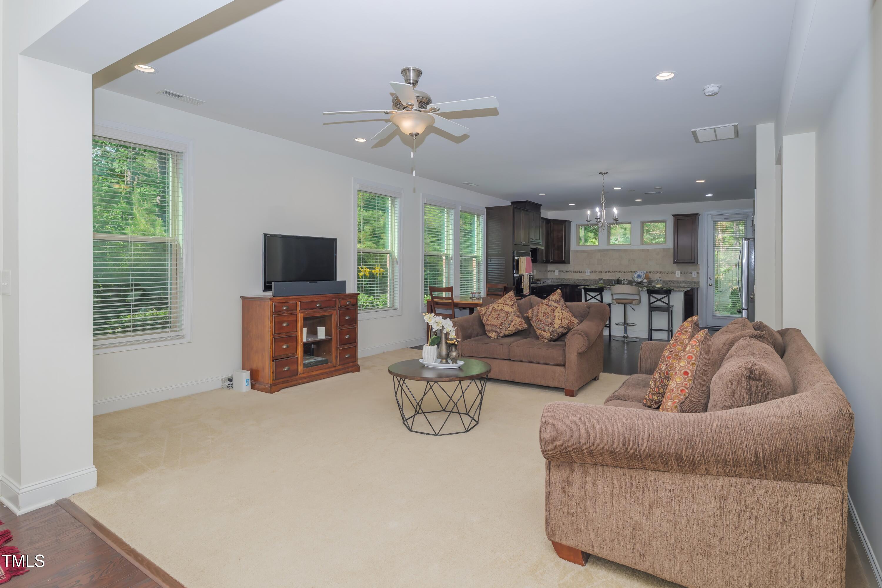 411 Alamosa Place Property Photo 79