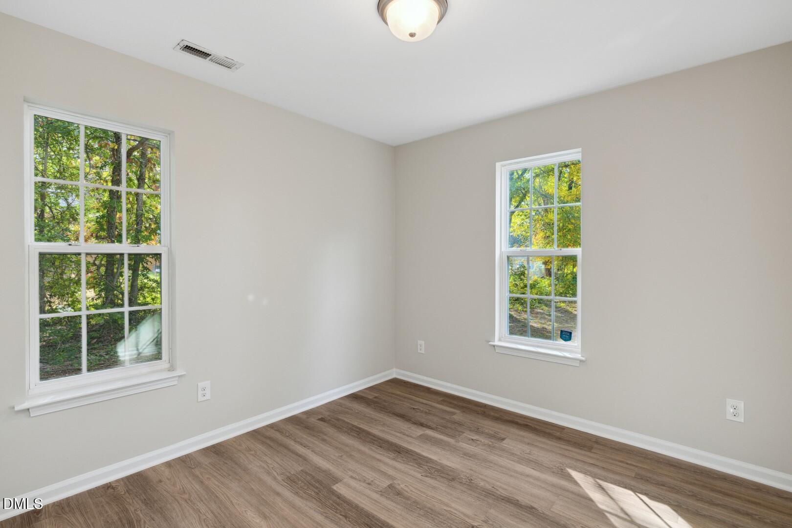 338 E Spring Street Property Photo 15