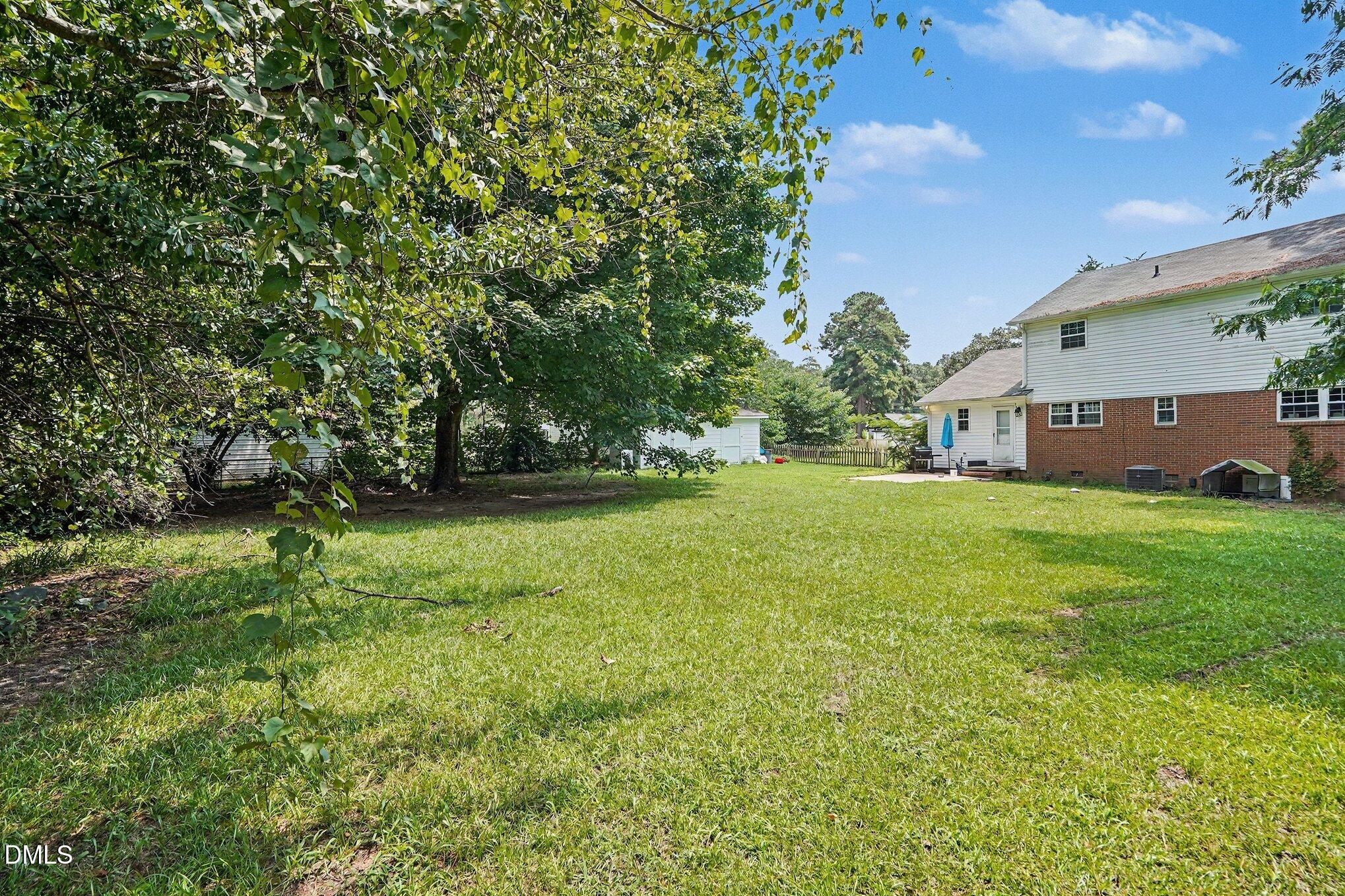 403 Woodhille Drive Property Photo 5