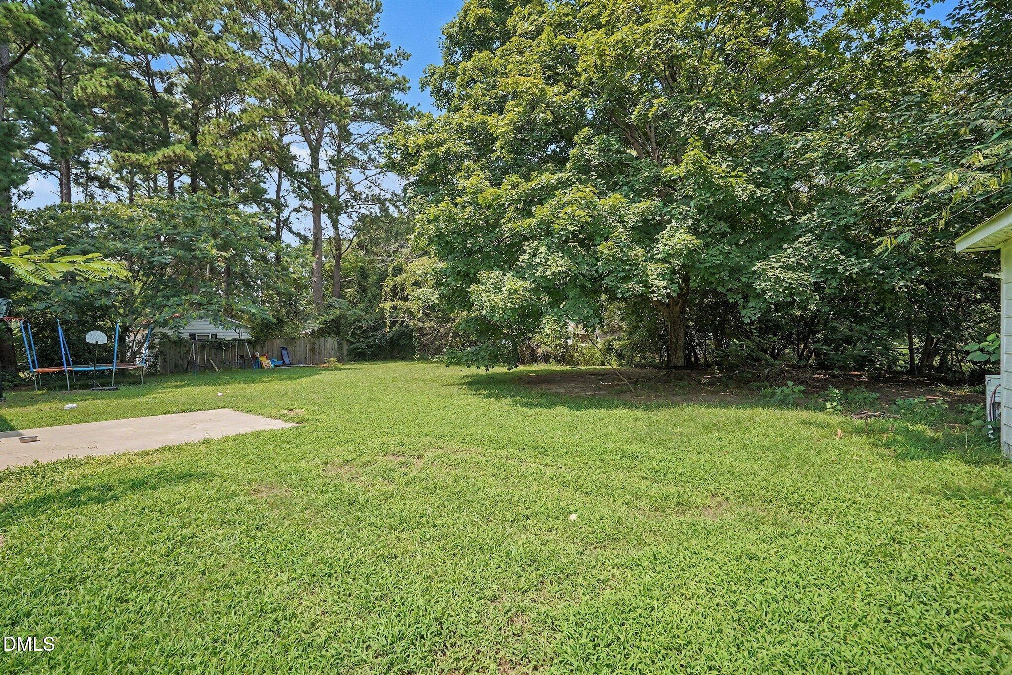 403 Woodhille Drive Property Photo 8