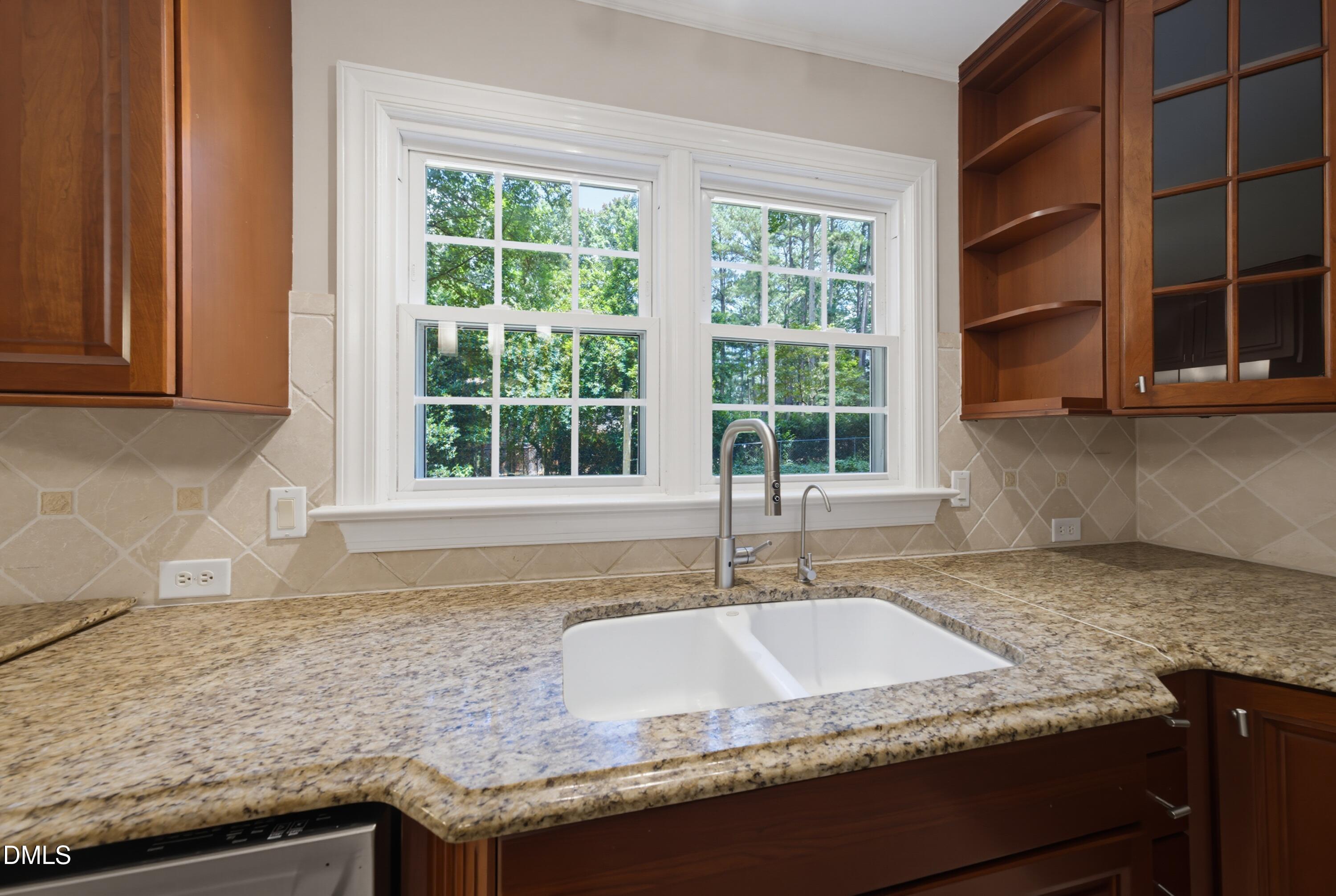 5100 Wood Valley Drive Property Photo 16