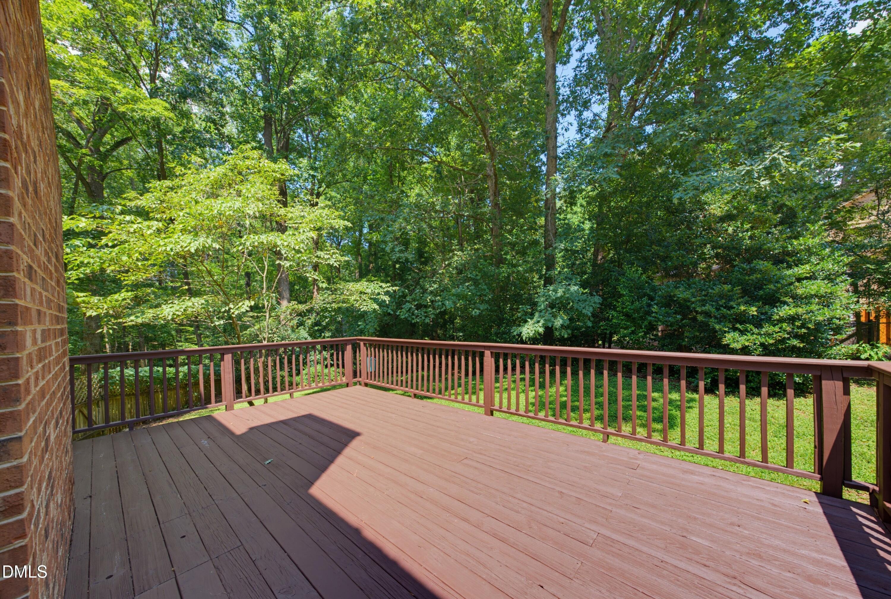 5100 Wood Valley Drive Property Photo 38
