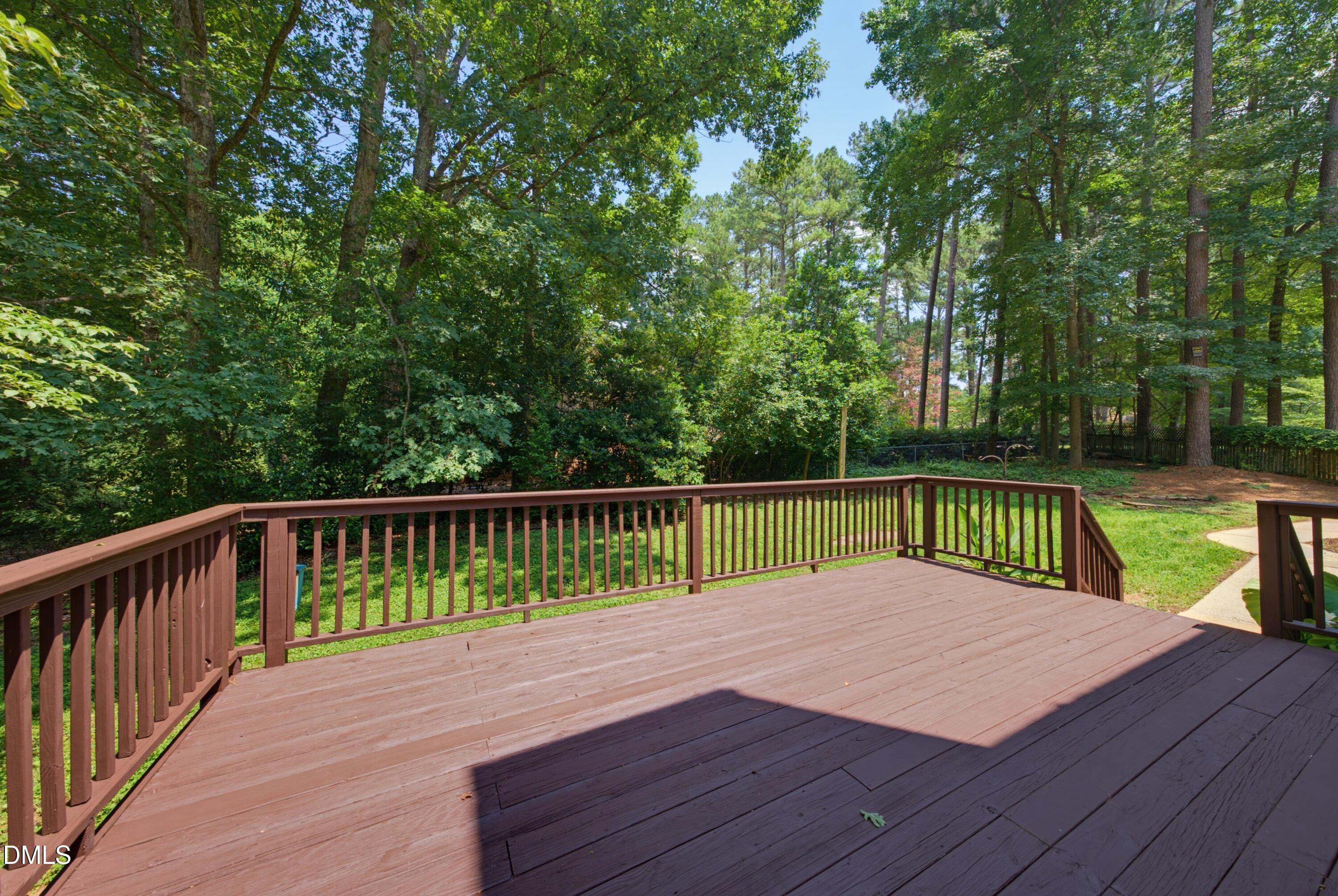 5100 Wood Valley Drive Property Photo 39
