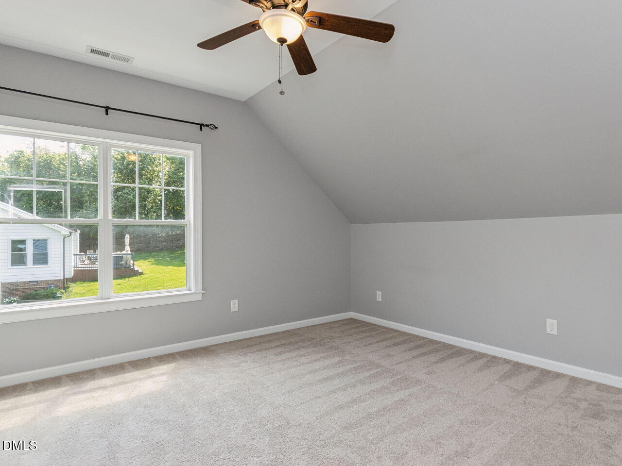 217 W Elm Avenue Property Photo 10