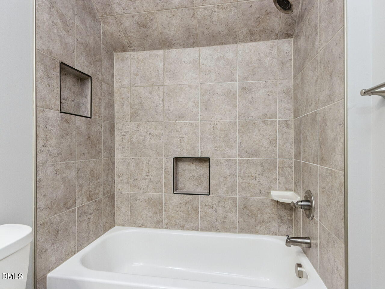 217 W Elm Avenue Property Photo 30
