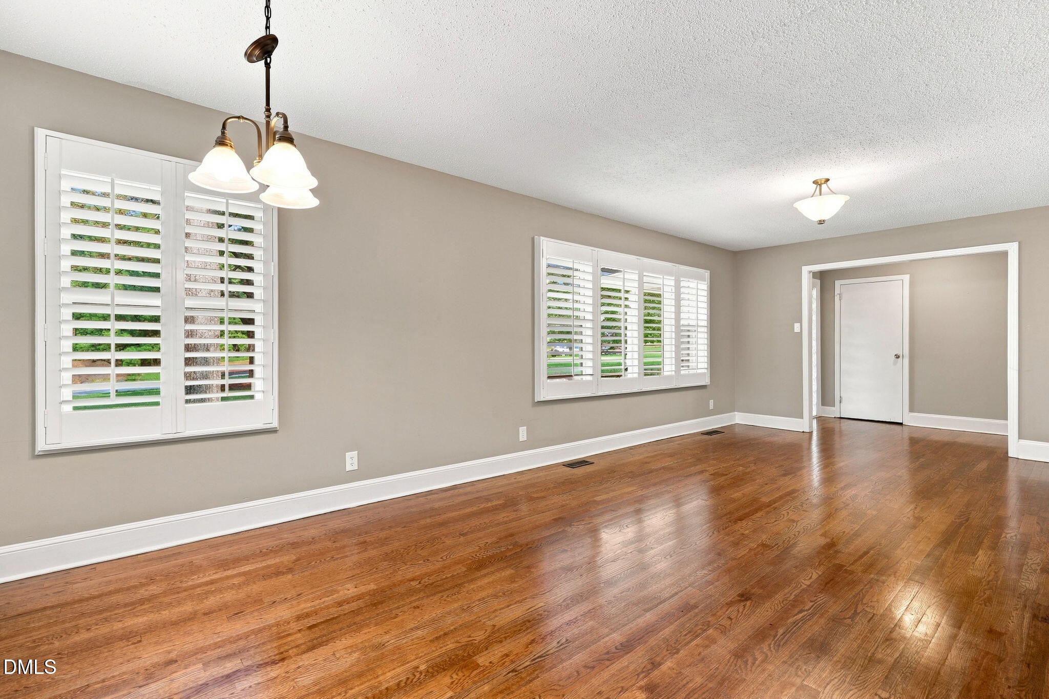 706 Crestview Drive Property Photo 12