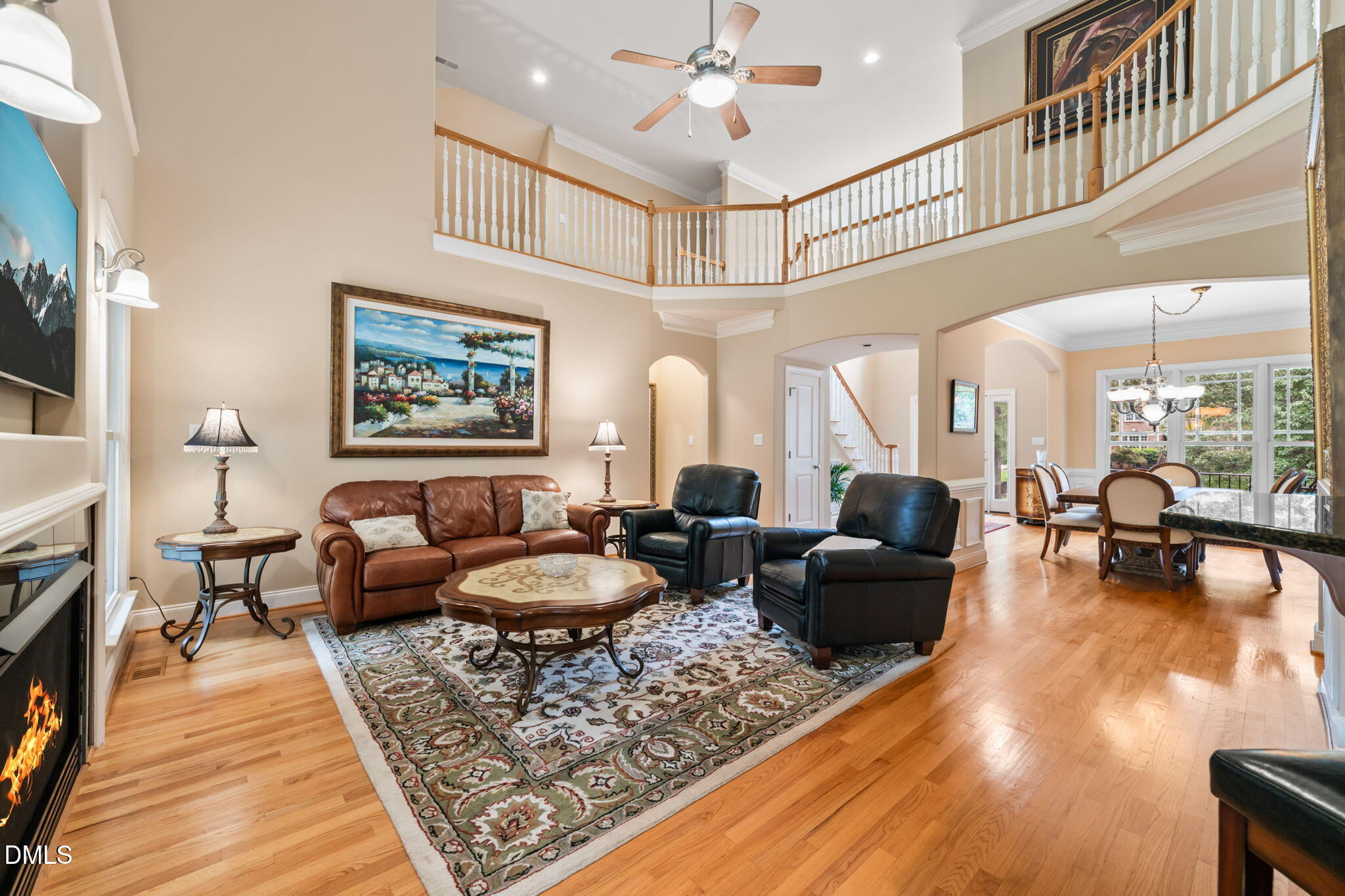 8113 Last Oak Court Property Photo 4
