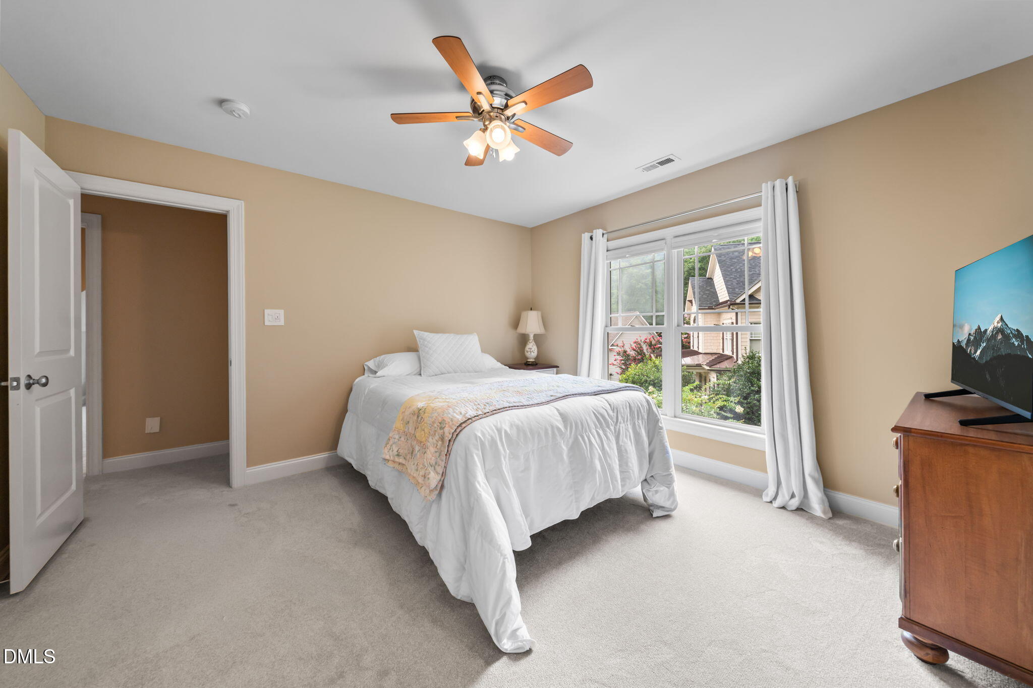 8113 Last Oak Court Property Photo 32