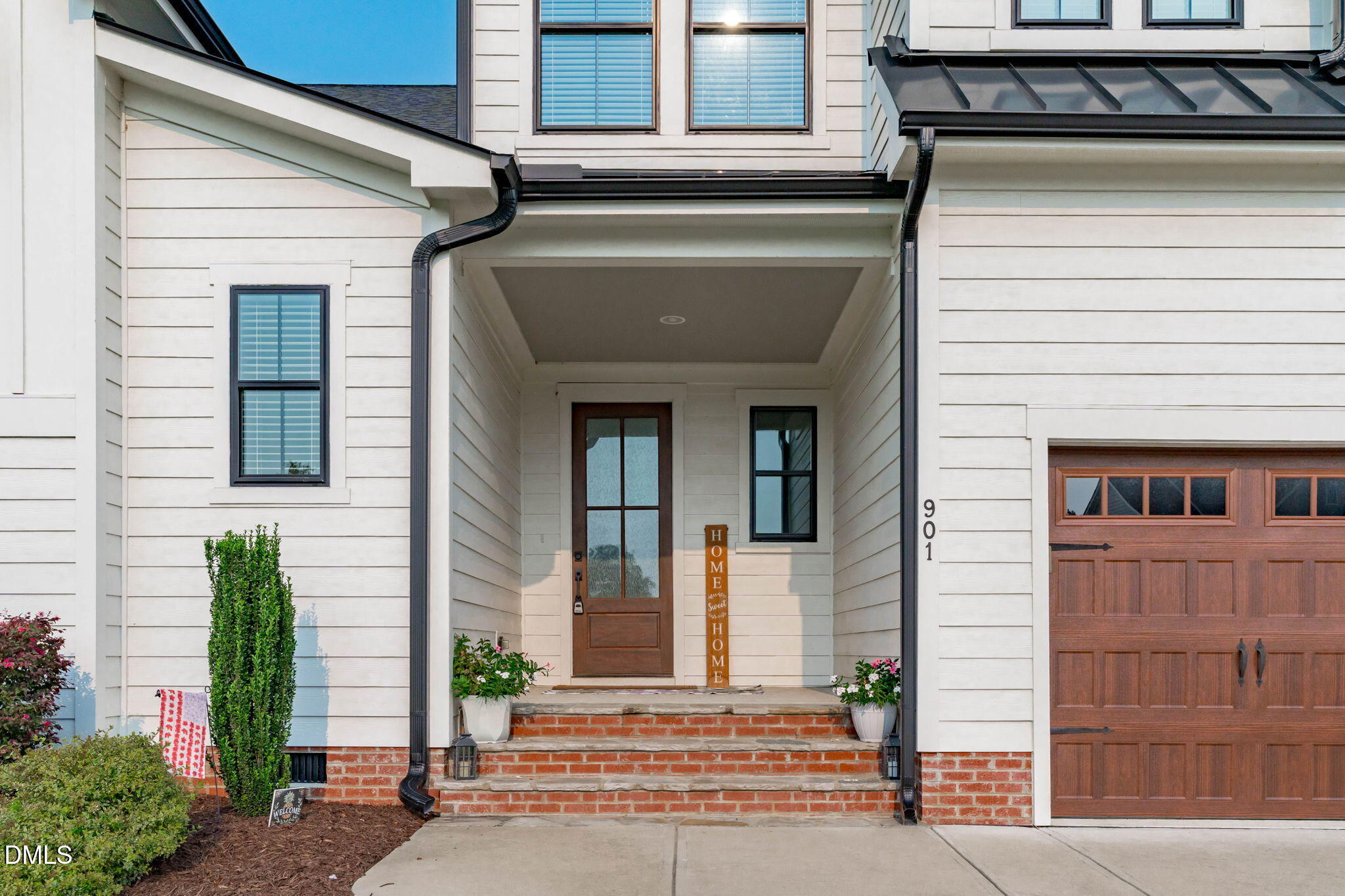 901 Shiloh Hills Drive Property Photo 3
