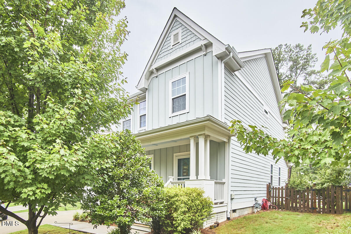 1516 S Roxboro Street Property Photo 1