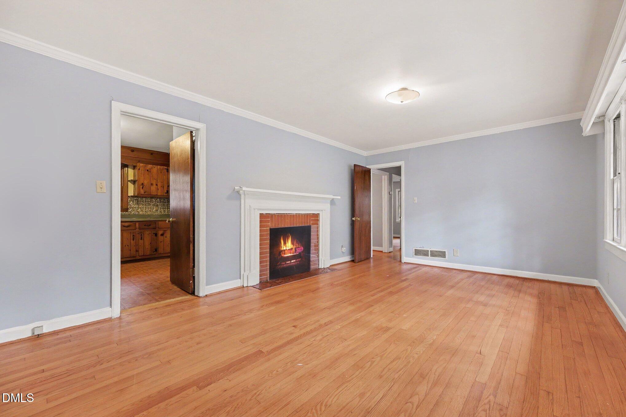 1819 Athens Avenue Property Photo 9