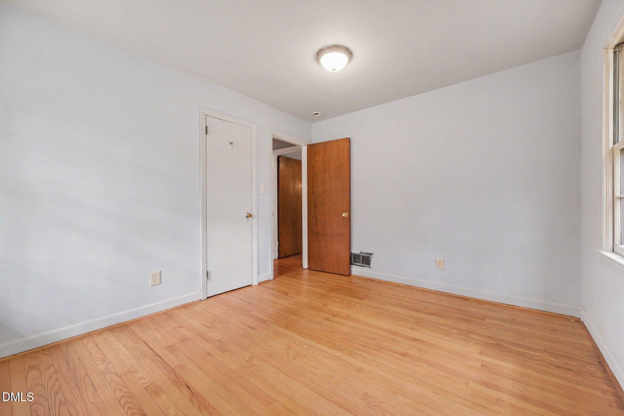 1819 Athens Avenue Property Photo 17