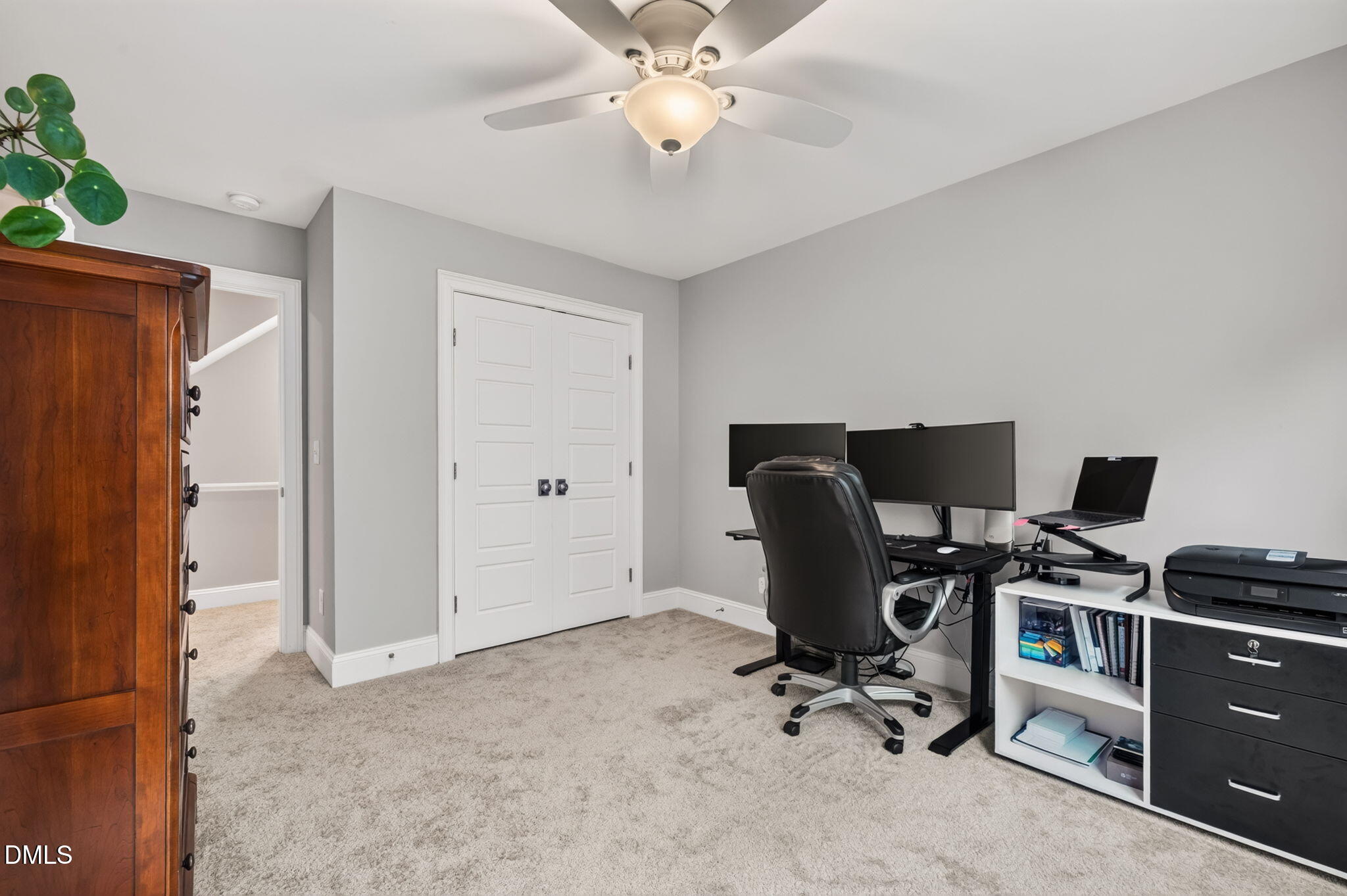 1276 Gloriosa Street Property Photo 31
