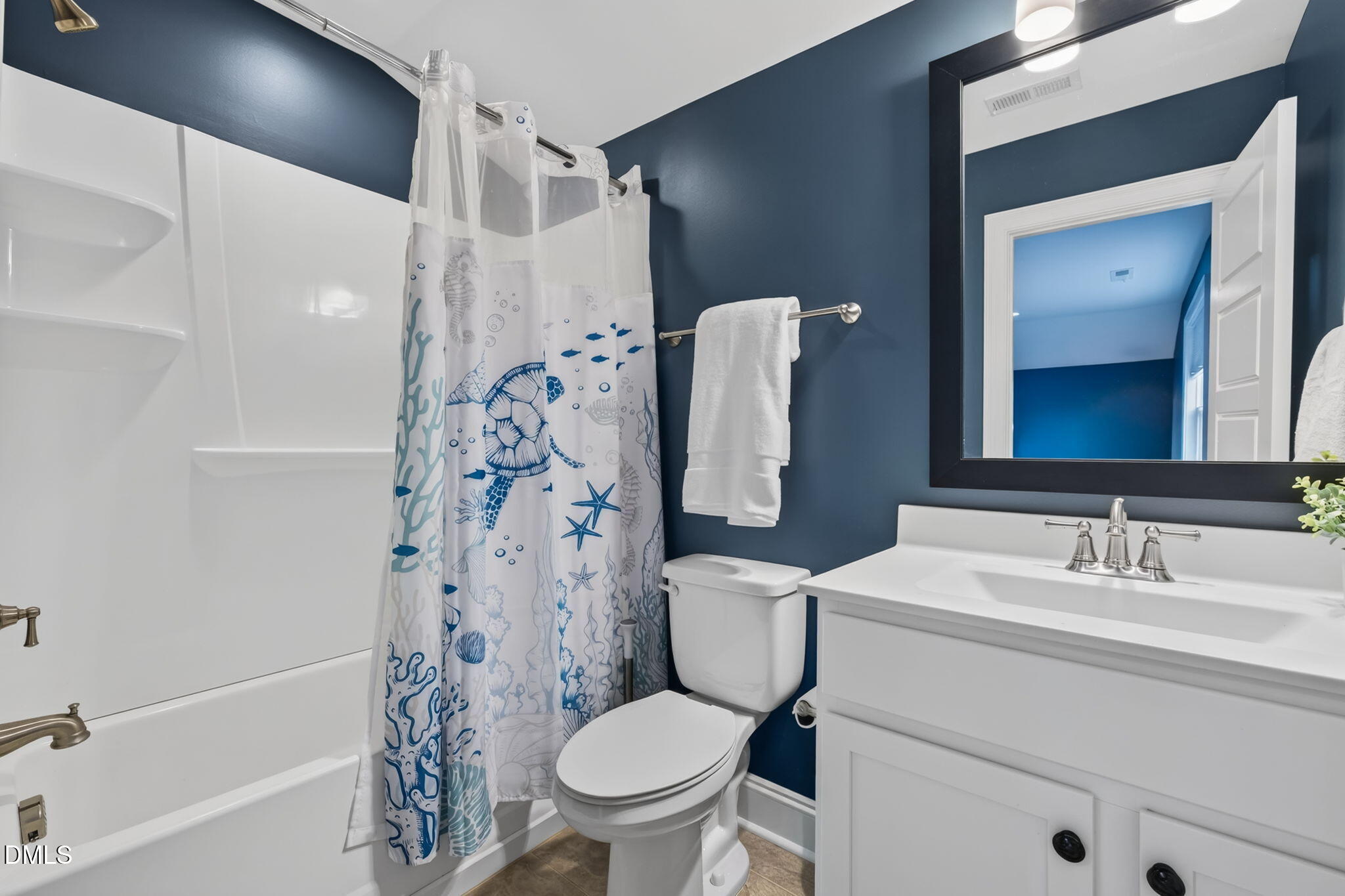 1276 Gloriosa Street Property Photo 36