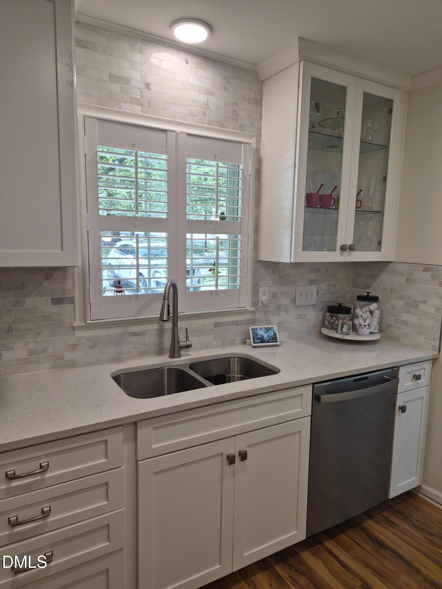 3192 Morningside Drive Property Photo 4