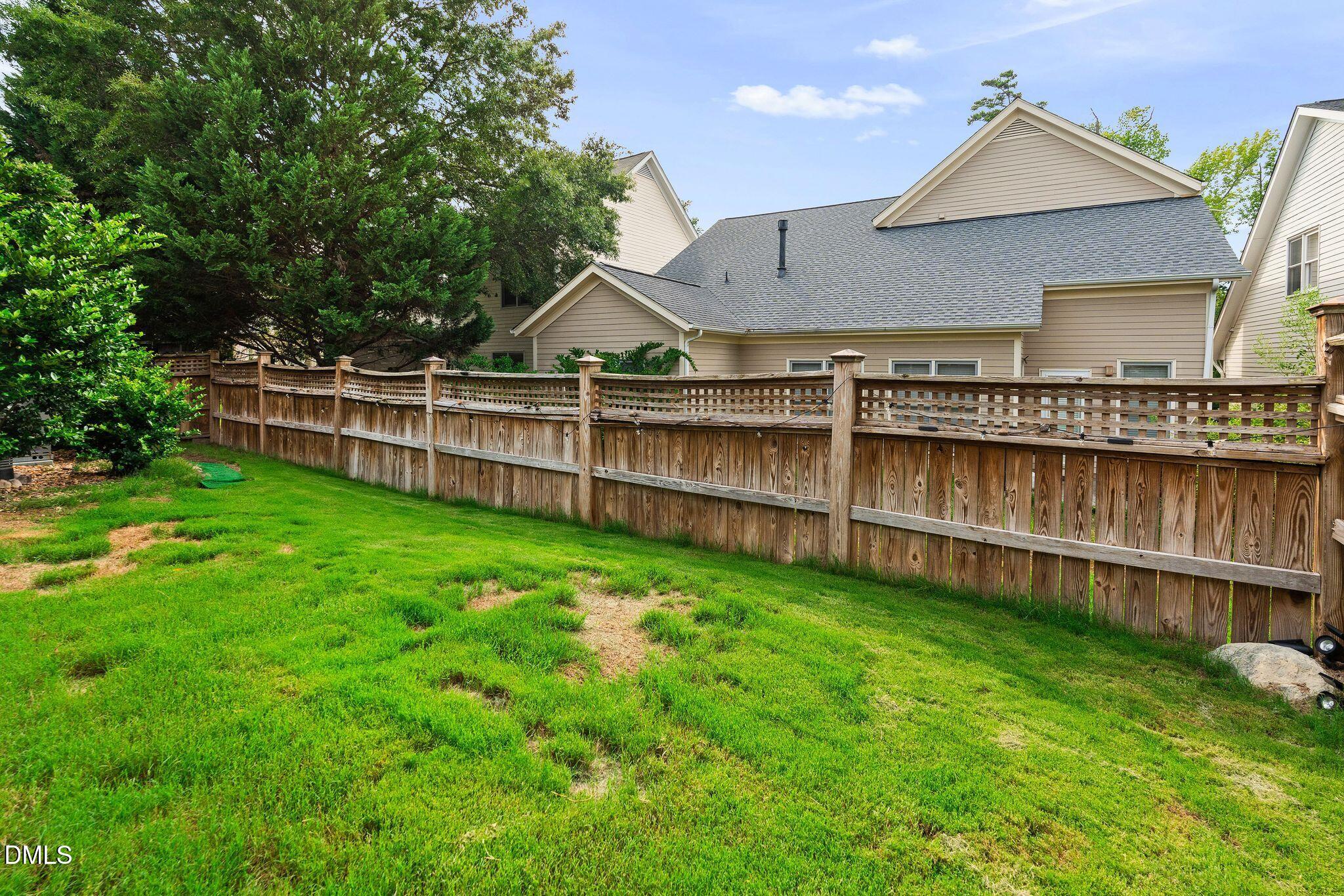 114 Naperville Drive Property Photo 40