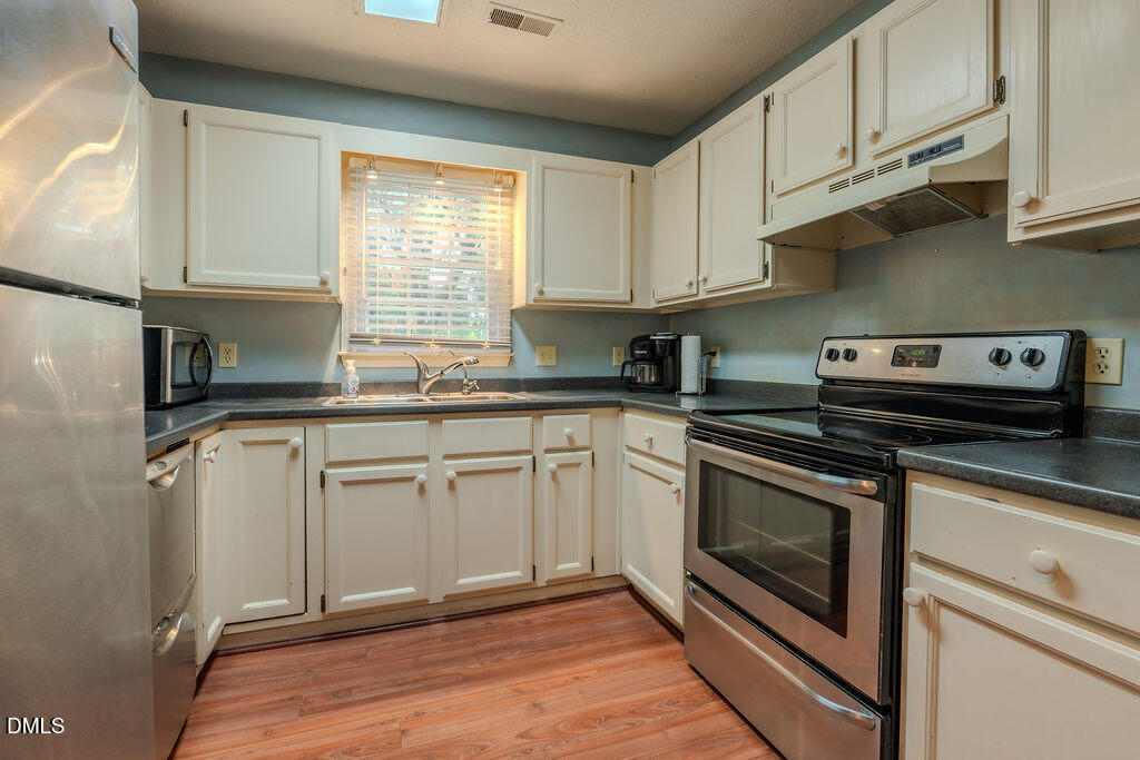 1738 Township Circle Property Photo 2