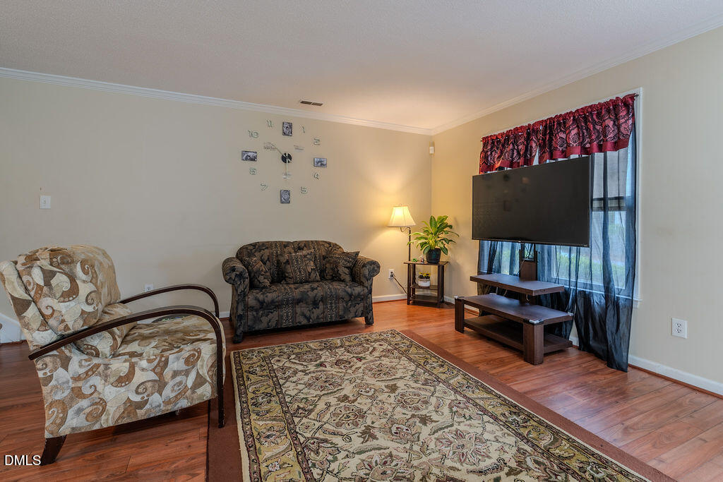 1738 Township Circle Property Photo 3