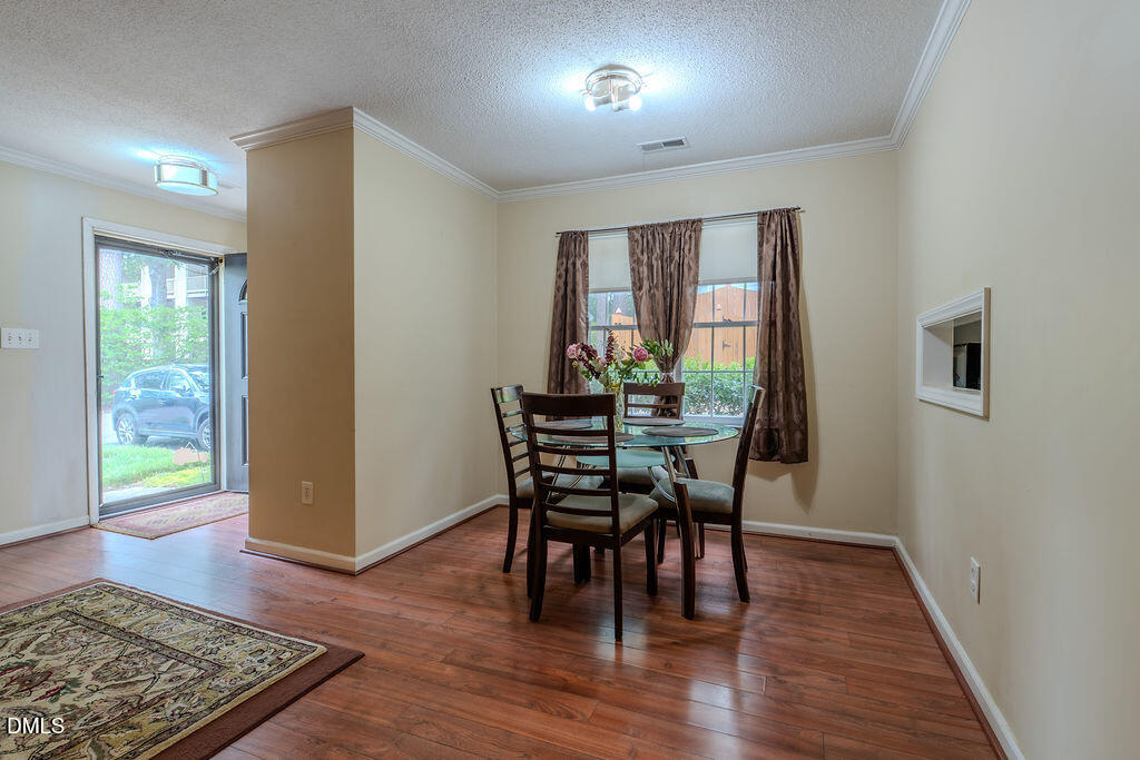 1738 Township Circle Property Photo 4