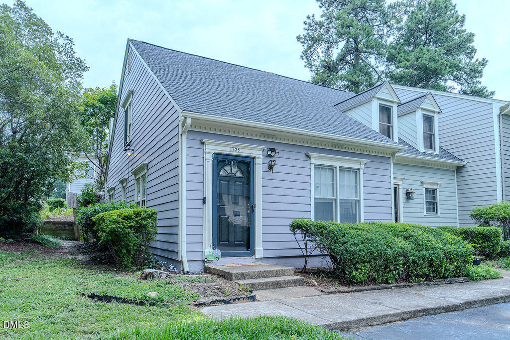 1738 Township Circle Property Photo 7