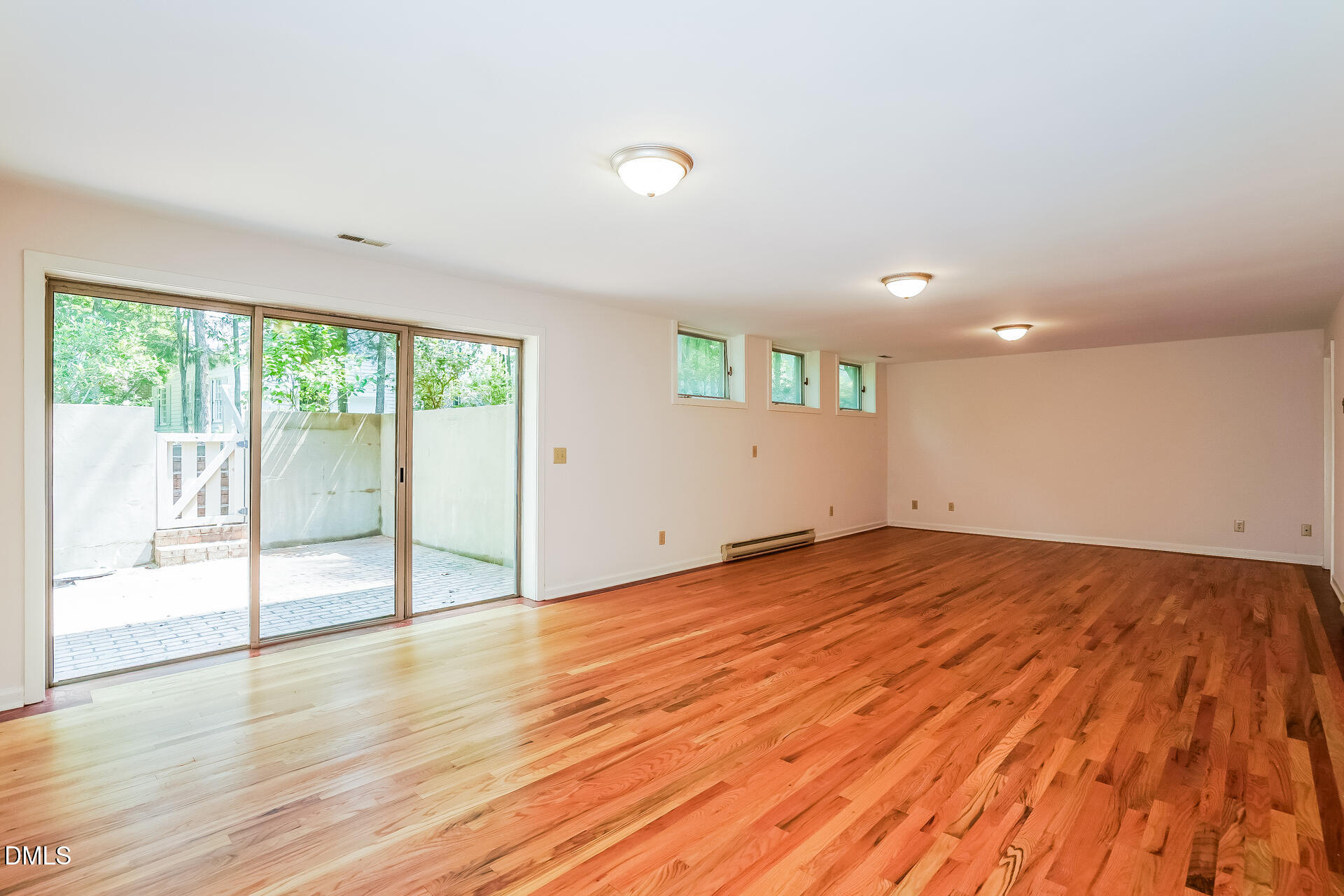 737 Pinehurst Drive Property Photo 15