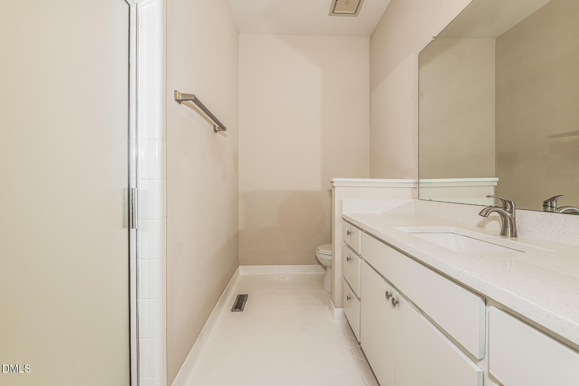 737 Pinehurst Drive Property Photo 31