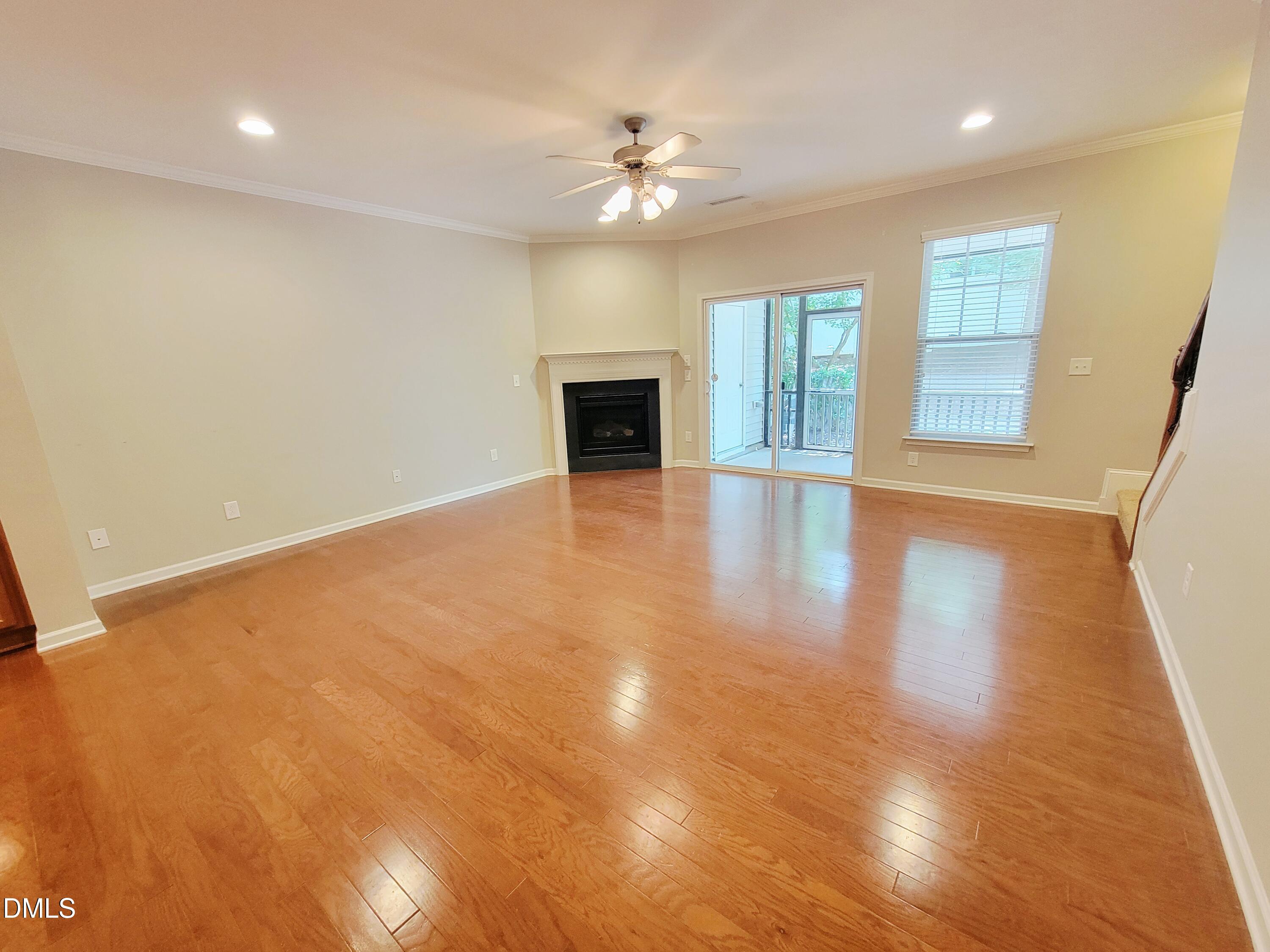 2425 Swans Rest Way Property Photo 16