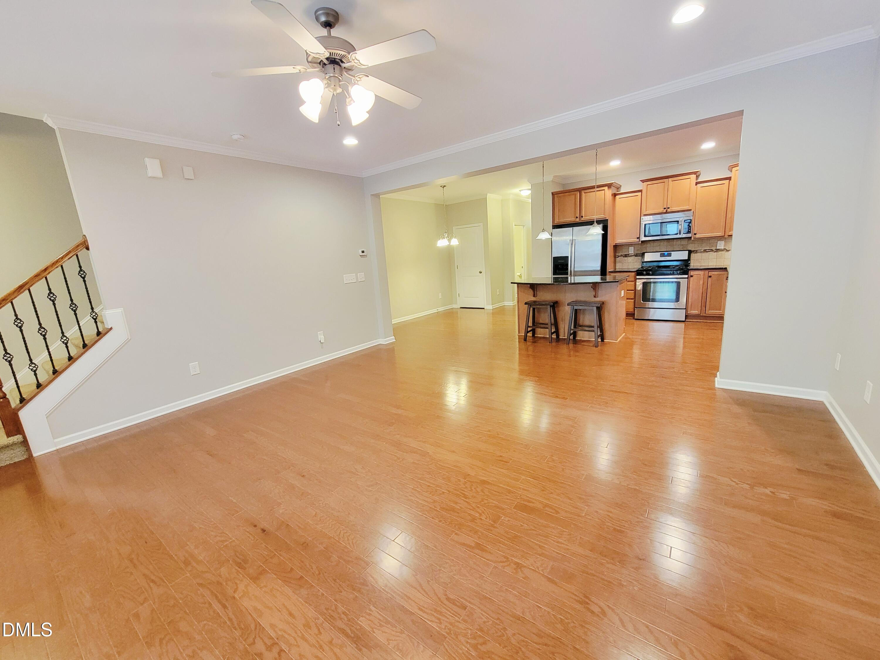 2425 Swans Rest Way Property Photo 18