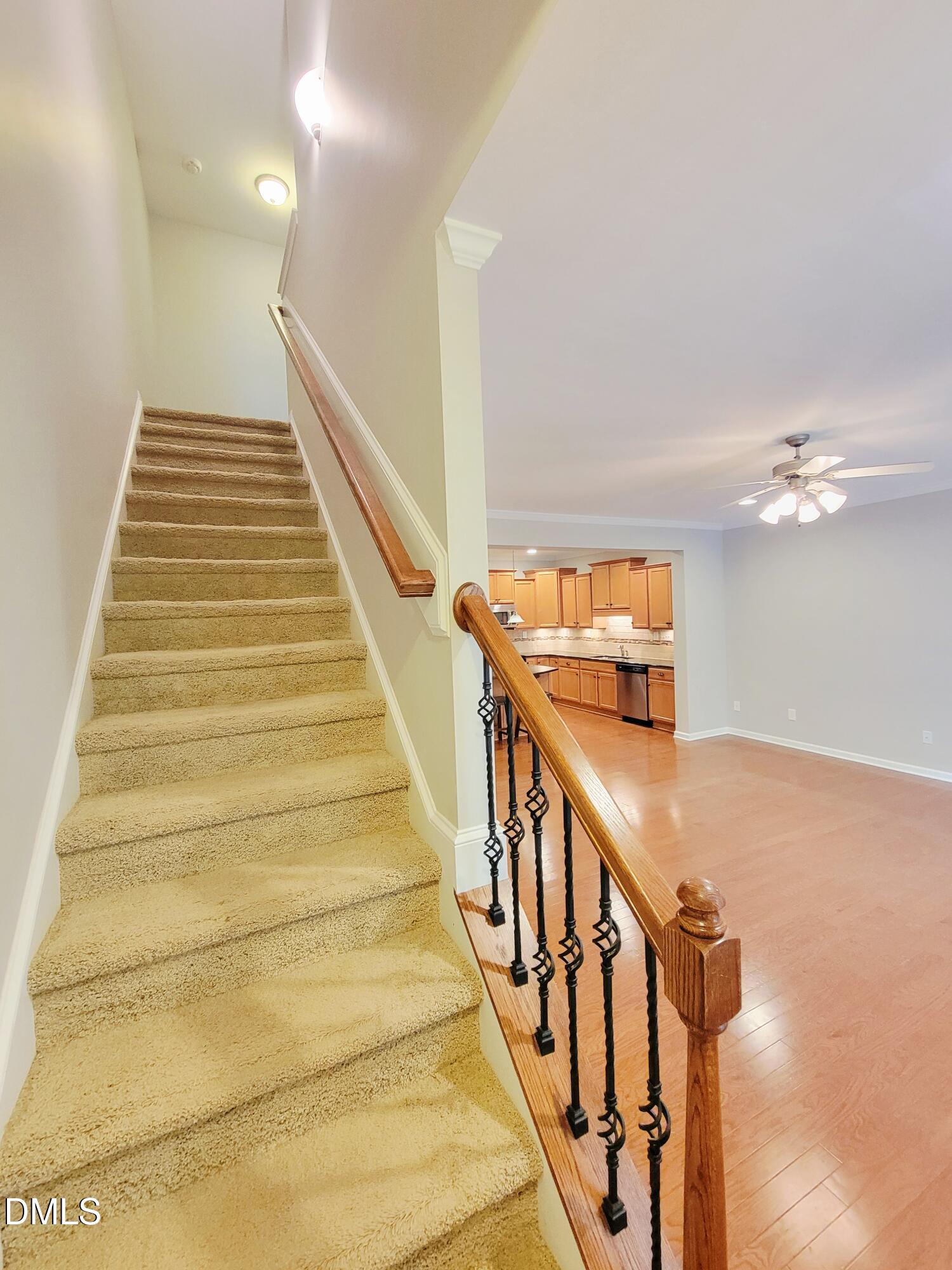 2425 Swans Rest Way Property Photo 20