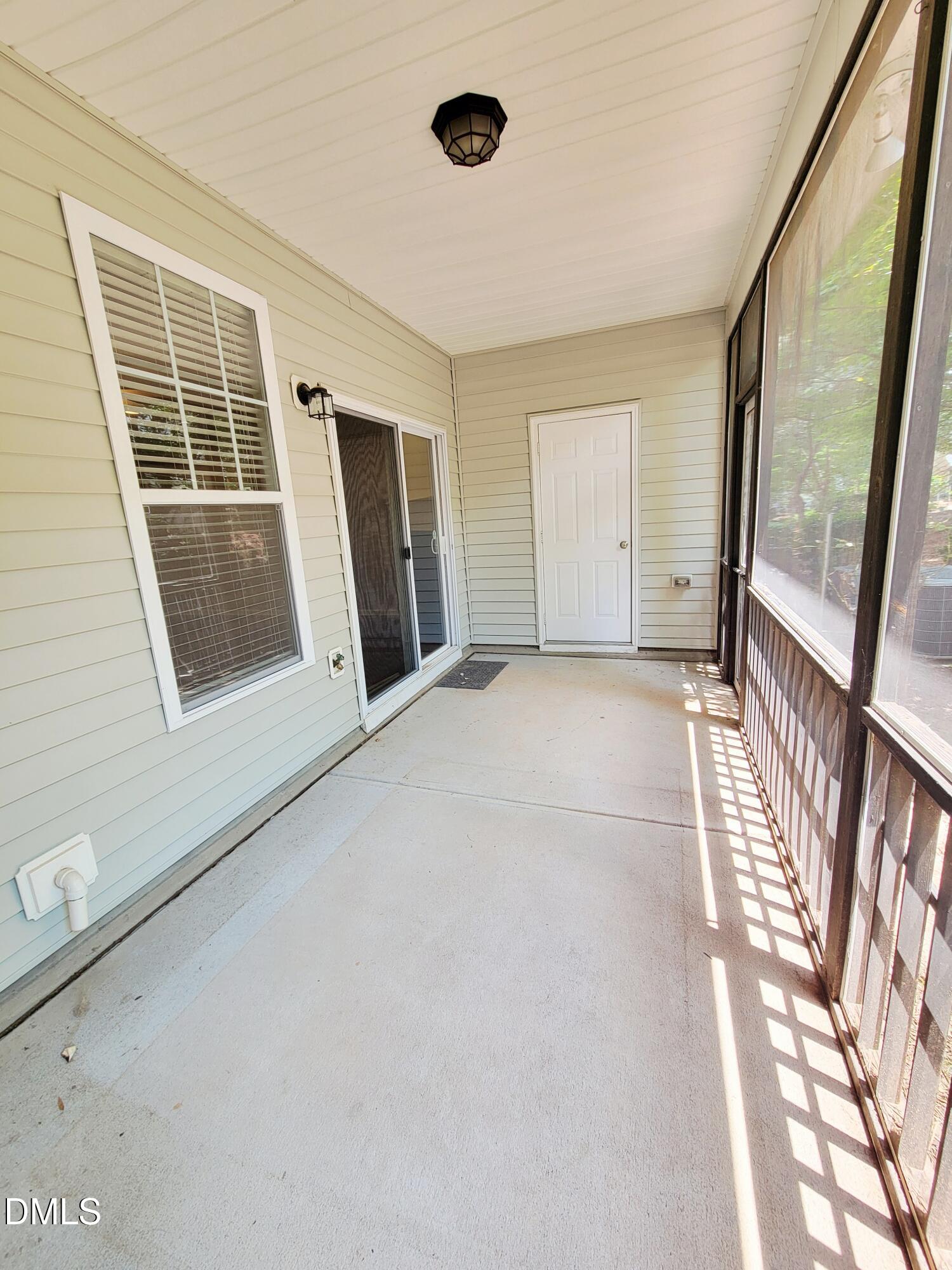 2425 Swans Rest Way Property Photo 52