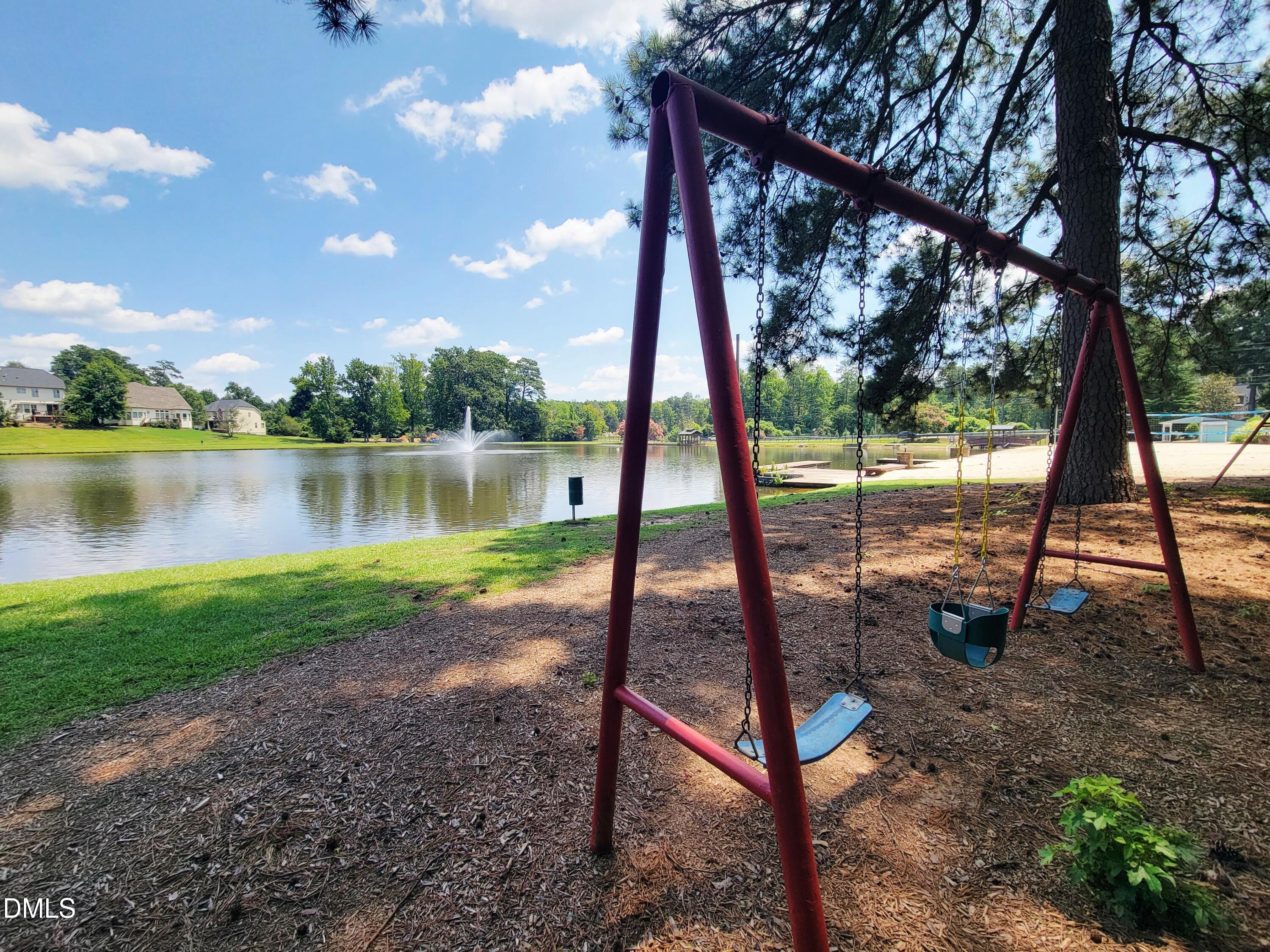 2425 Swans Rest Way Property Photo 58